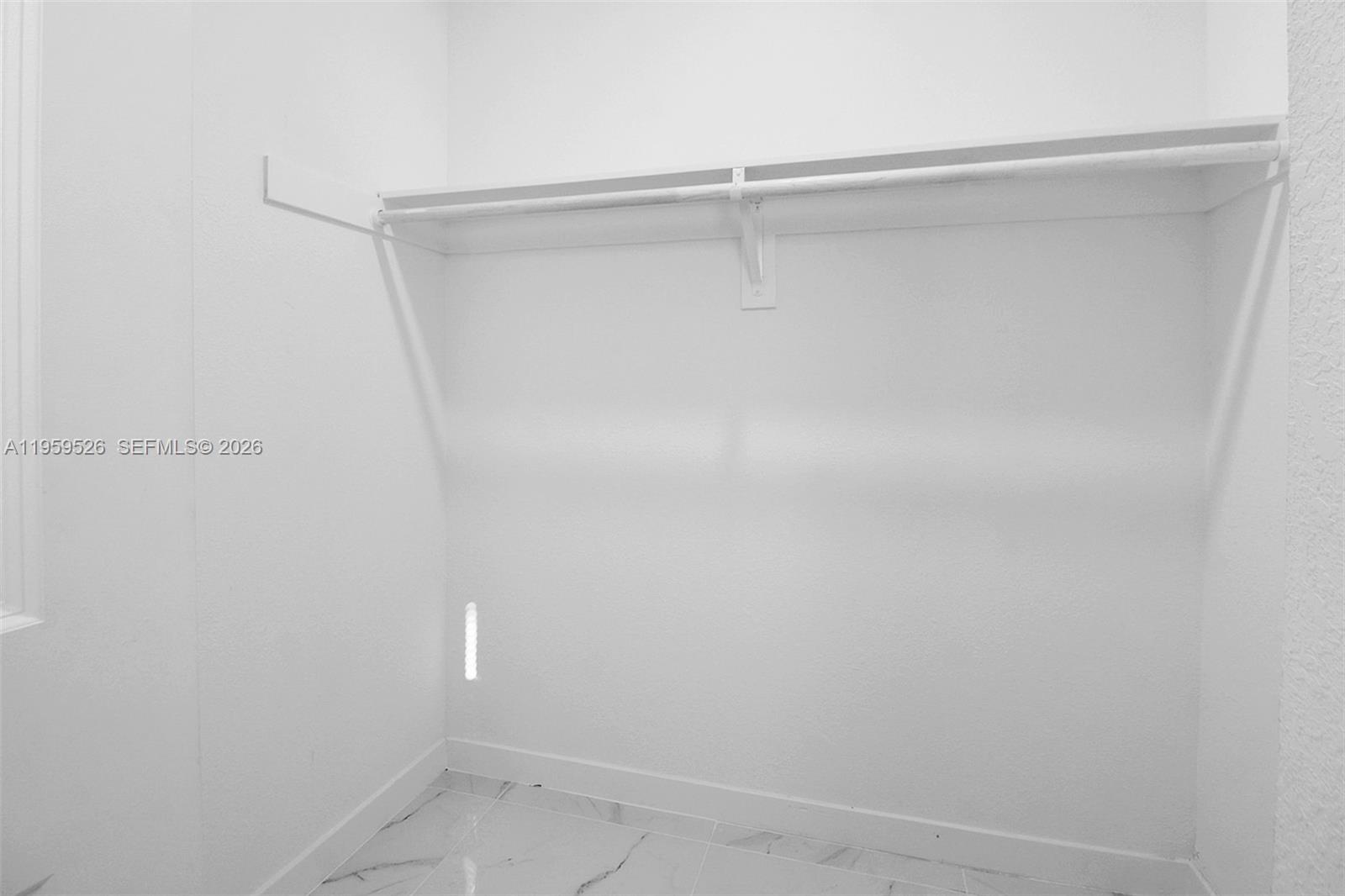   /  3300 sq. ft. $ 2026-02-05 0 Photo