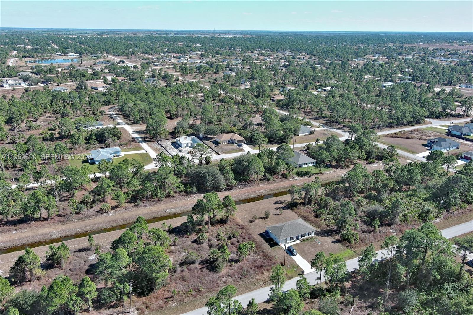 See details / sq. ft. $ 2026-02-05 0 Photo