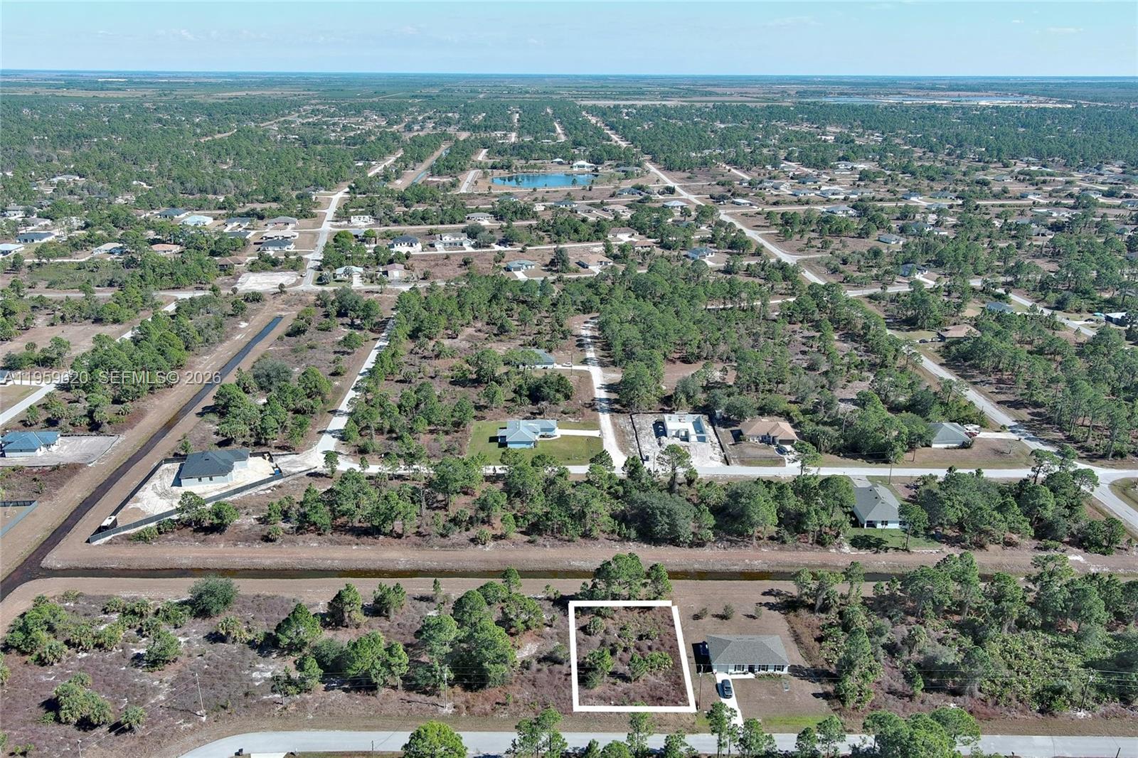See details / sq. ft. $ 2026-02-05 0 Photo