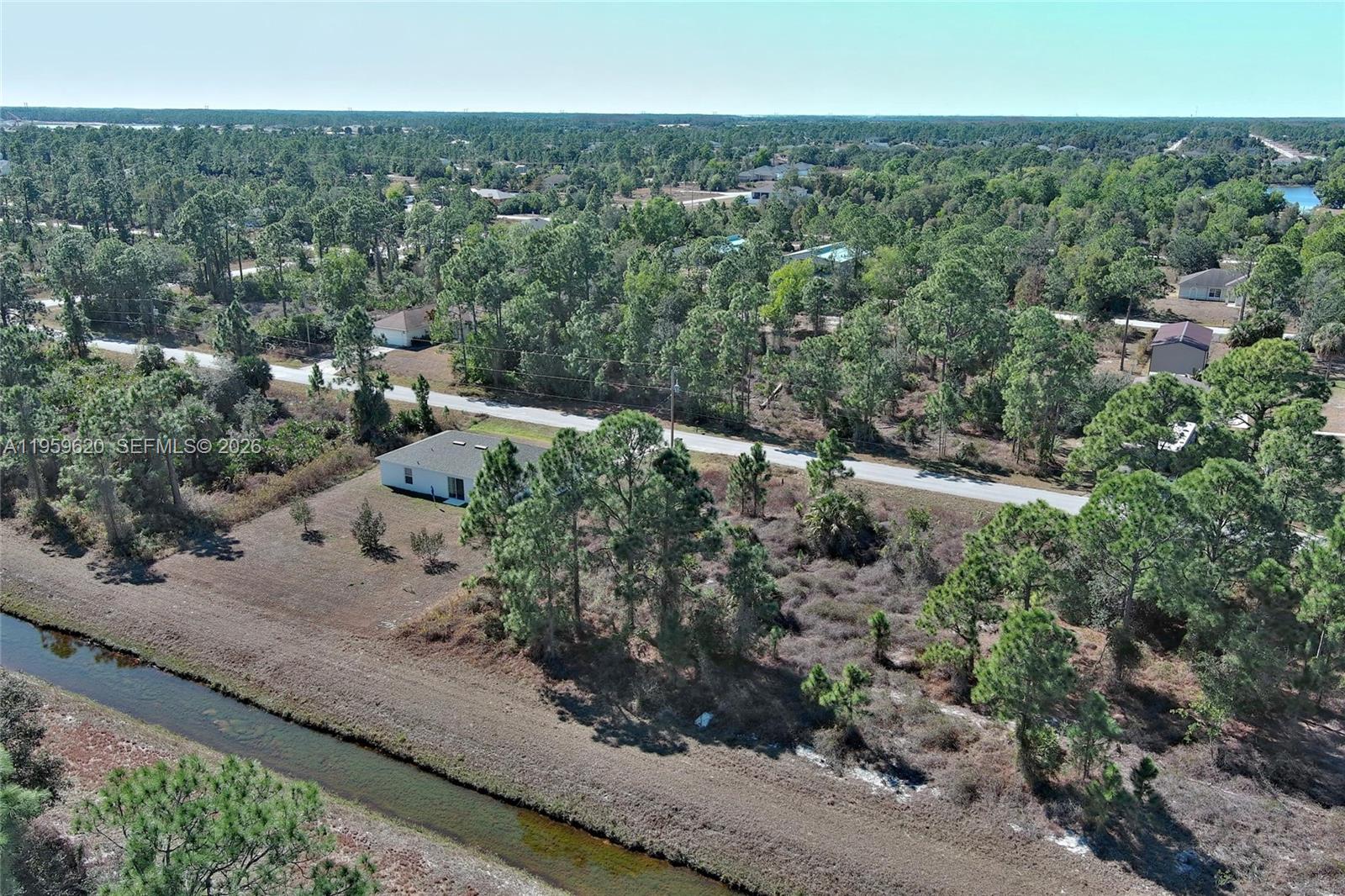 See details / sq. ft. $ 2026-02-05 0 Photo