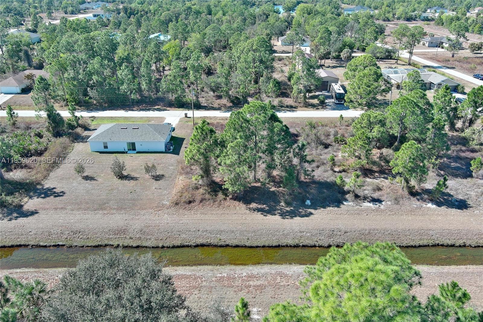 See details / sq. ft. $ 2026-02-05 0 Photo