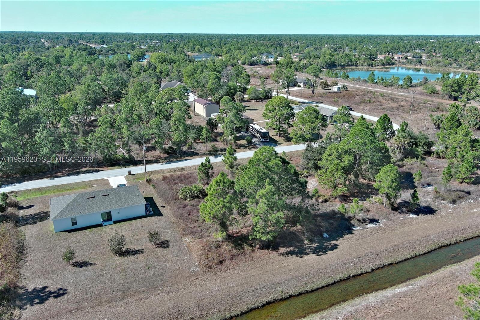 See details / sq. ft. $ 2026-02-05 0 Photo