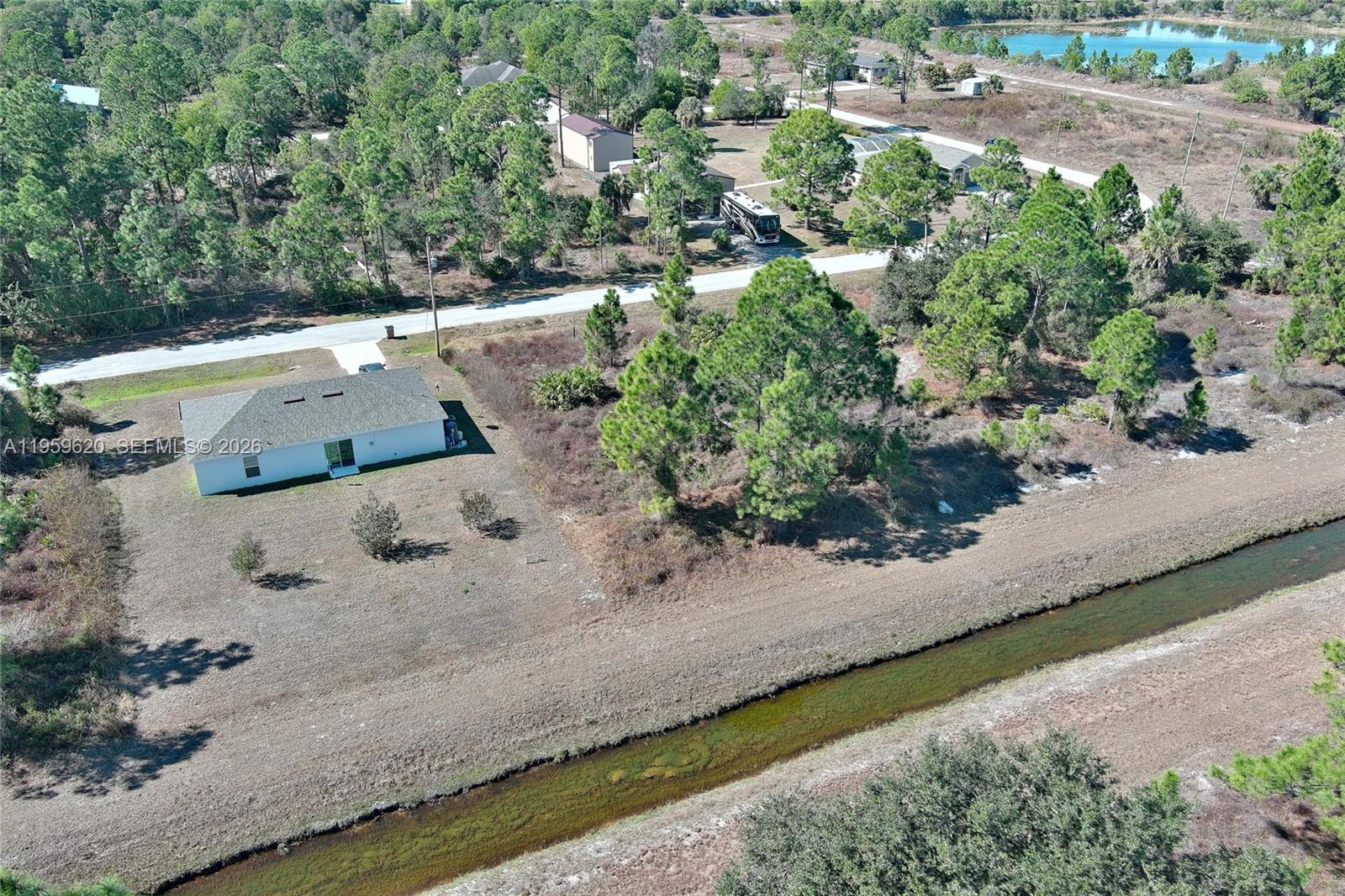 See details / sq. ft. $ 2026-02-05 0 Photo