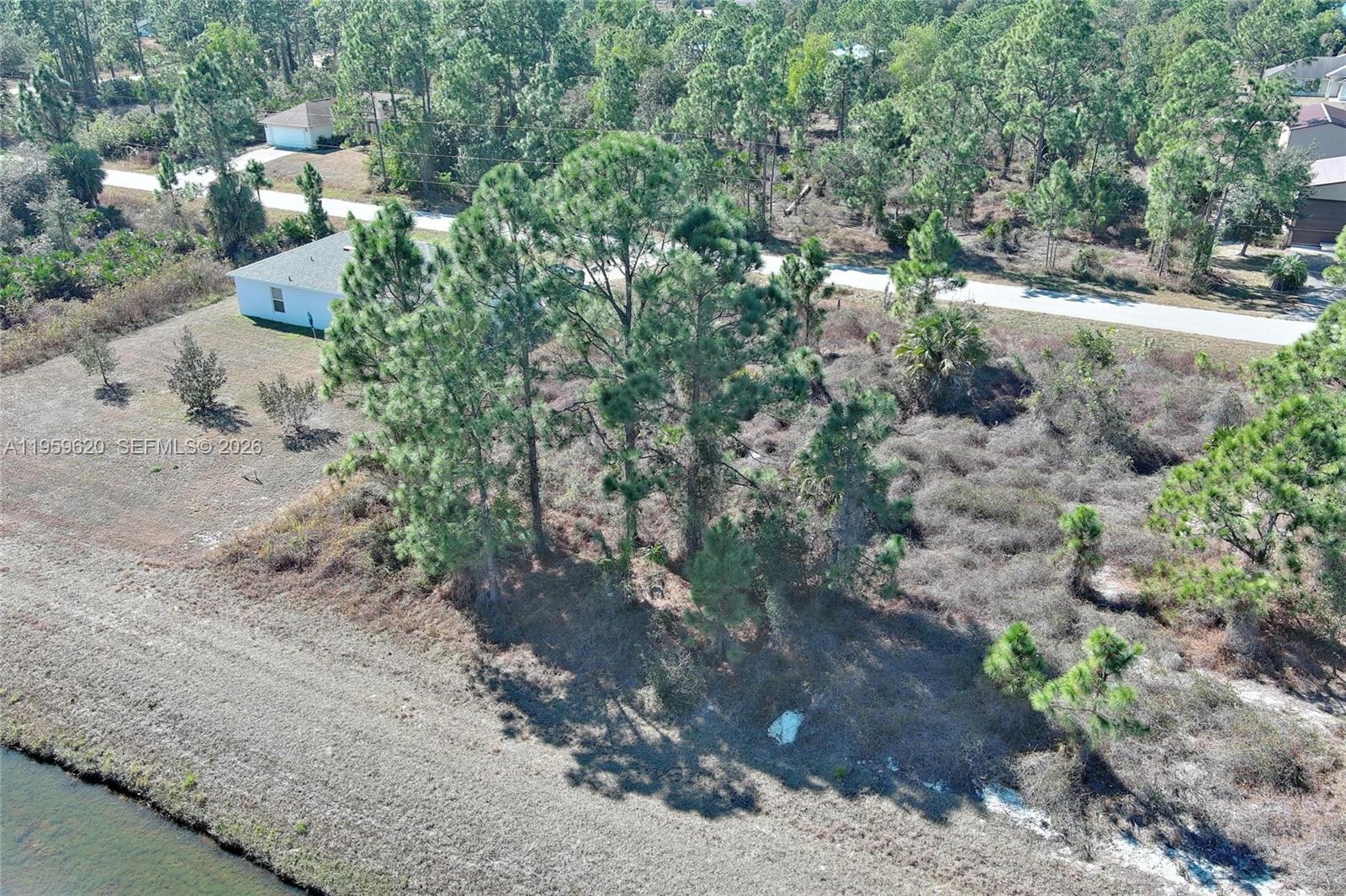 See details / sq. ft. $ 2026-02-05 0 Photo