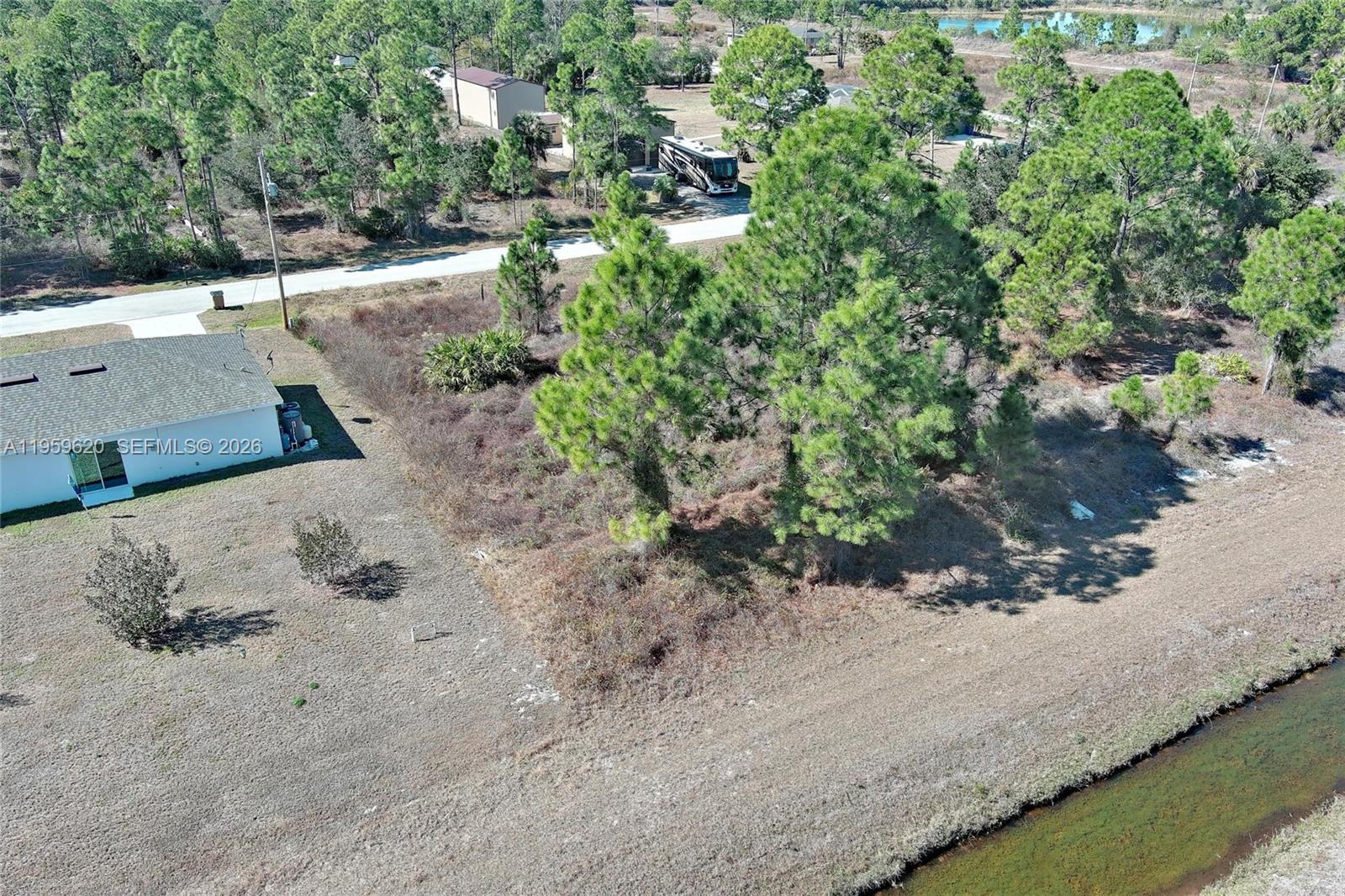 See details / sq. ft. $ 2026-02-05 0 Photo