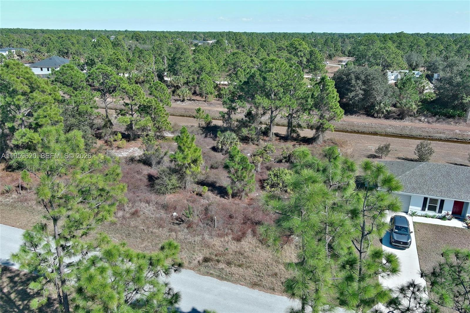 See details / sq. ft. $ 2026-02-05 0 Photo