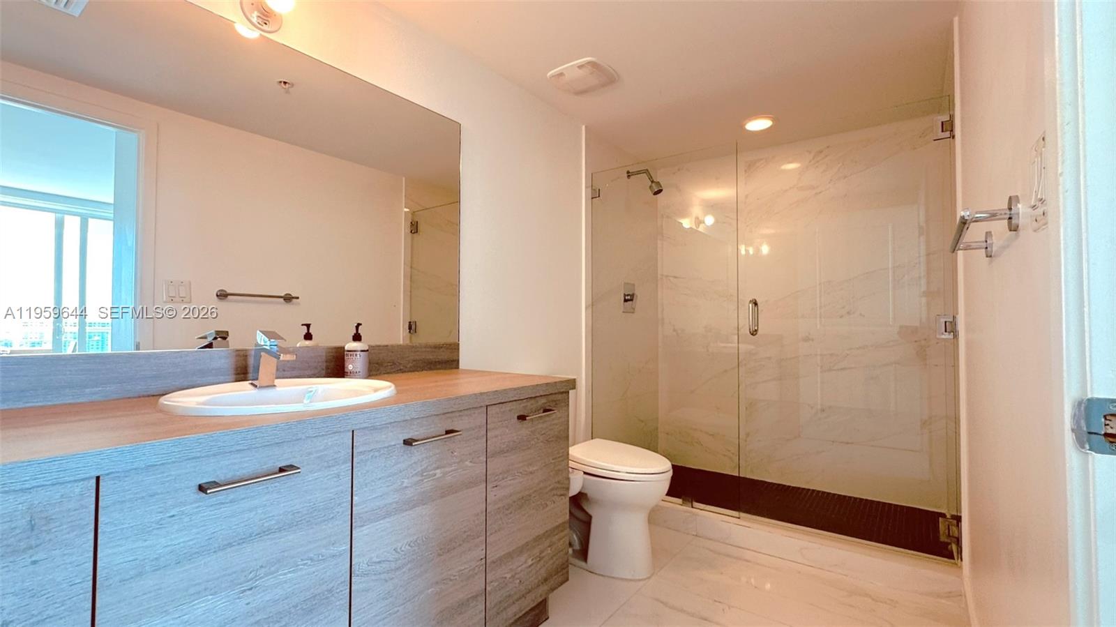 Photo of 400 Sunny Isles Blvd  #1906, Sunny Isles Beach, Florida, 33160 - 