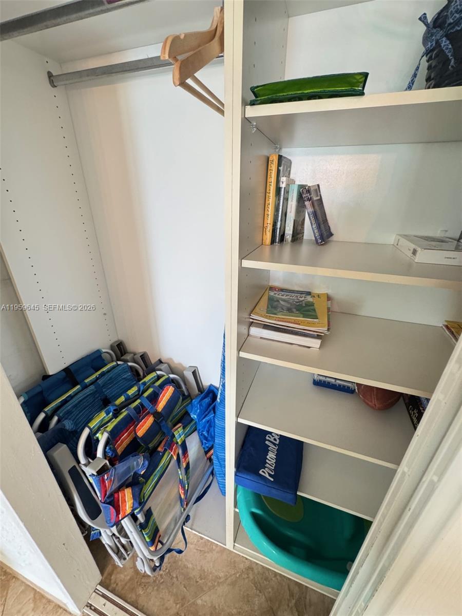 Photo of 3901 Ocean Dr #4J, Hollywood, Florida, 33019 -