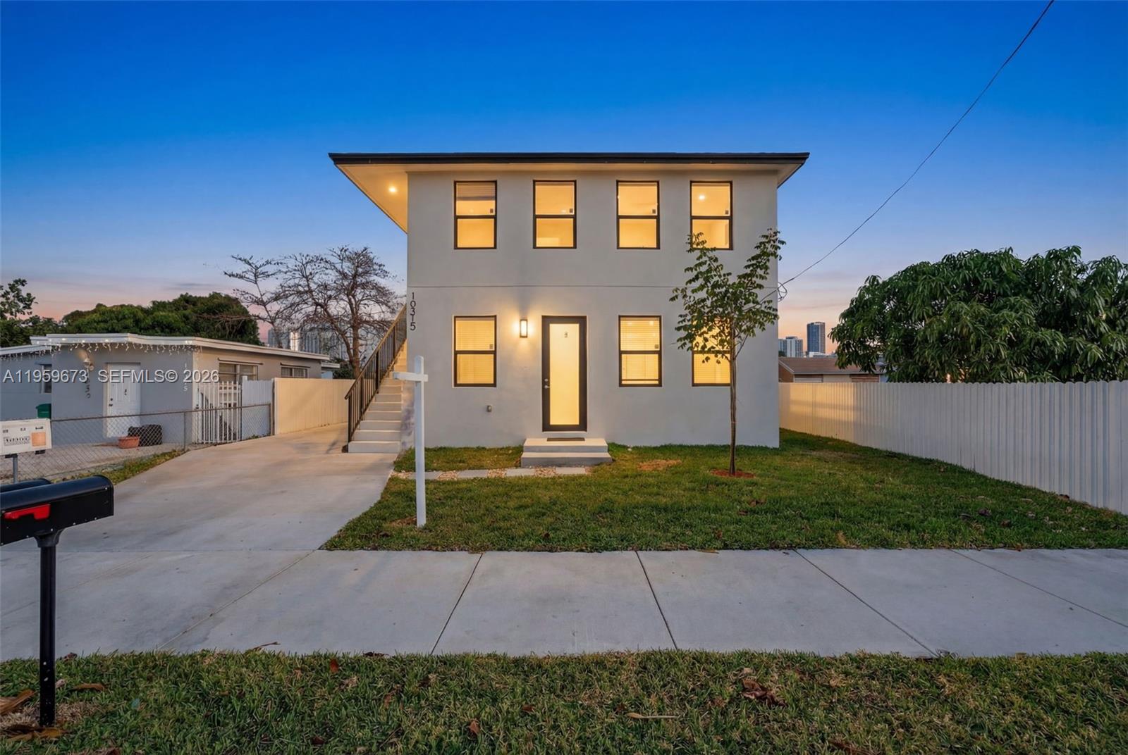   /  1184 кв.футов $ 2026-02-05 0 Фото