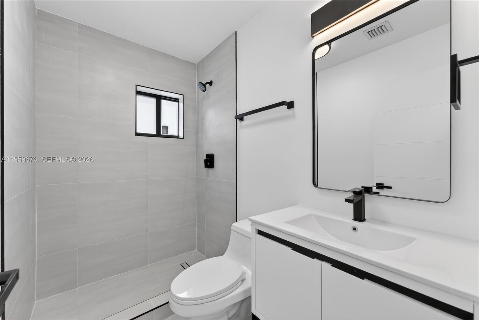   /  1184 кв.футов $ 2026-02-05 0 Фото