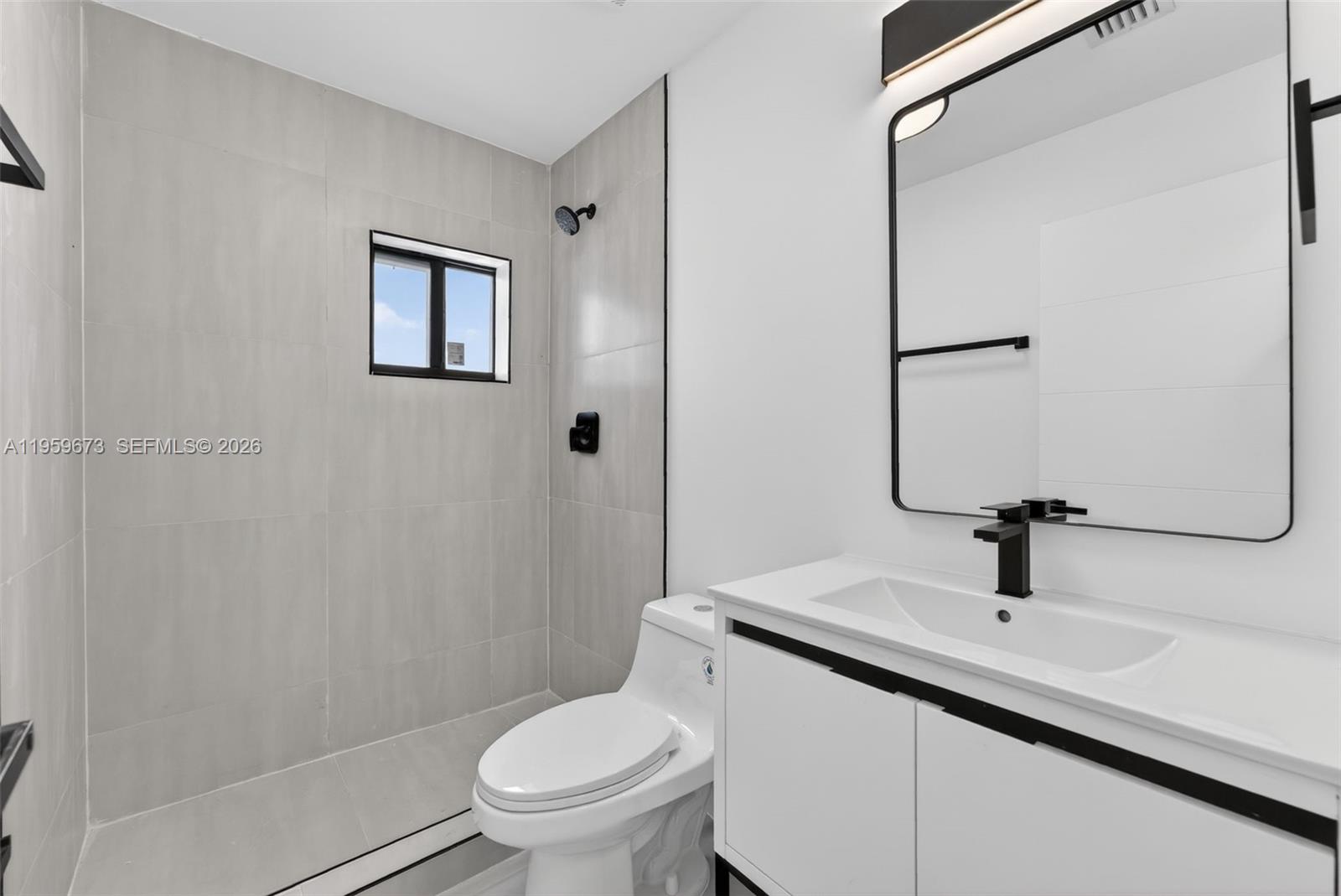   /  1184 кв.футов $ 2026-02-05 0 Фото