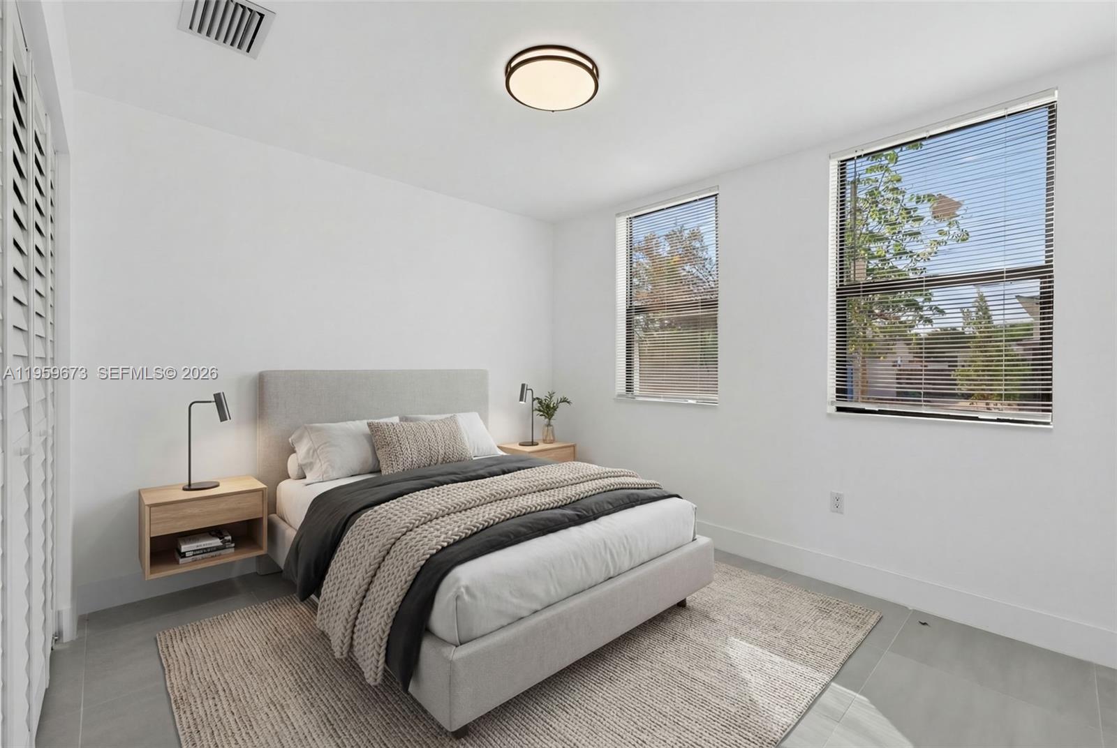   /  1184 кв.футов $ 2026-02-05 0 Фото