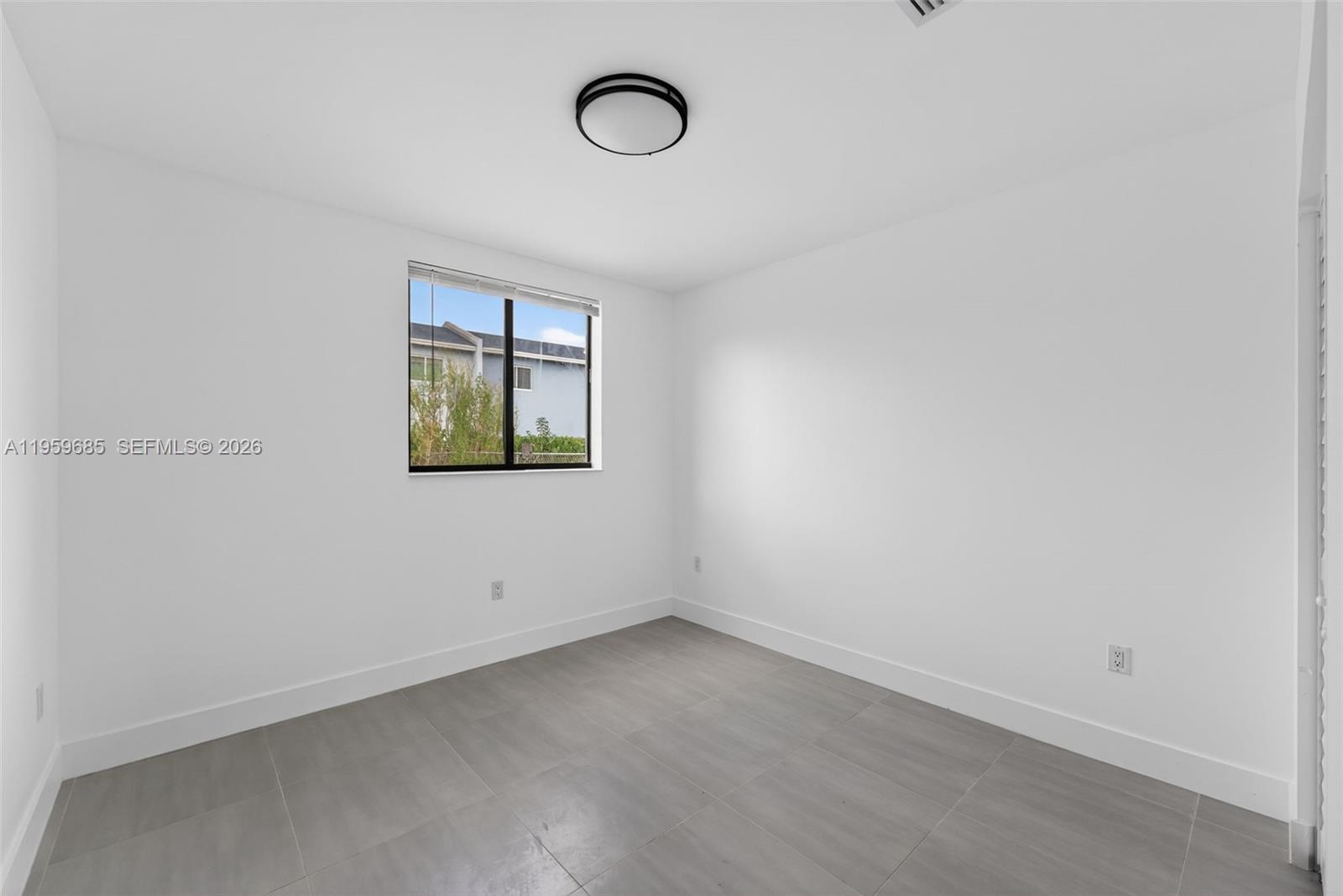   /  0 кв.футов $ 2026-02-05 0 Фото