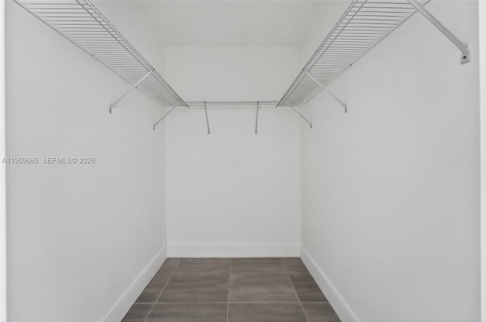 Ver detalles / 2408 sq. ft. $ 2026-02-05 0 foto