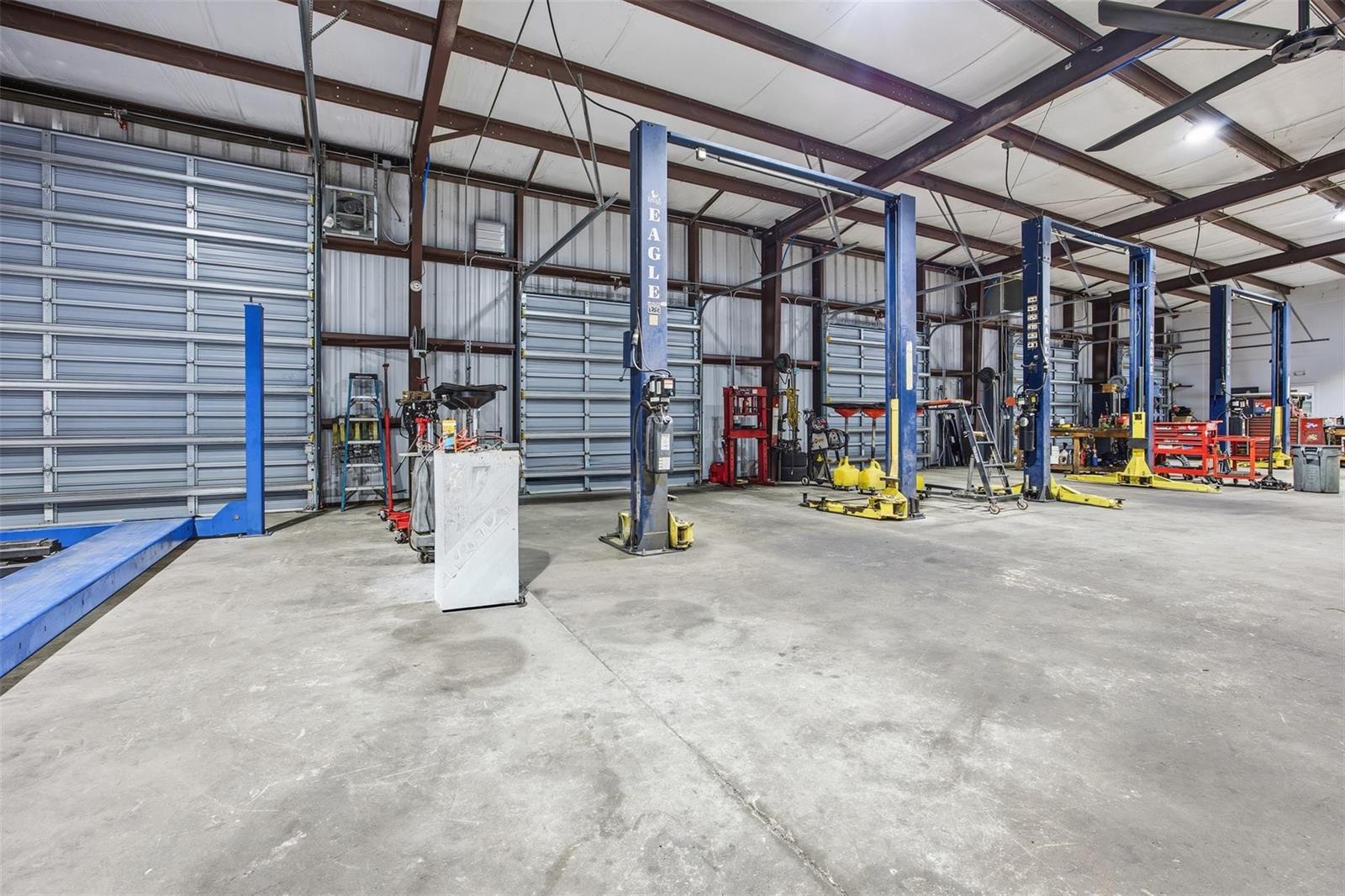 See details / 0 sq. ft. $ 2026-09-04 0 Photo