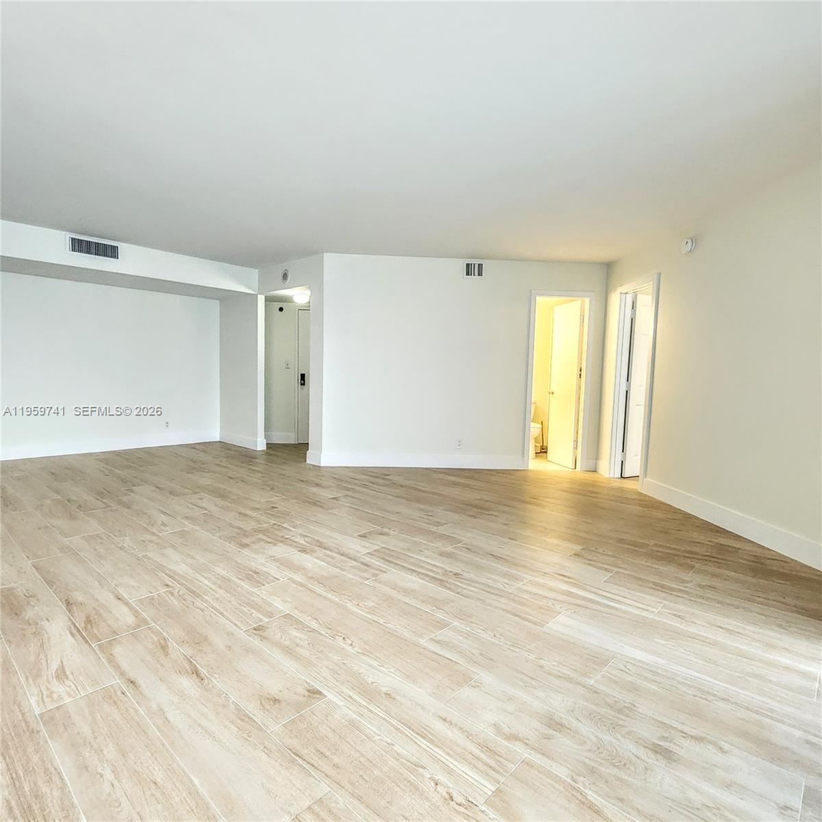 Photo of 18181 31st Ct  #2505, Aventura, Florida, 33160 - 