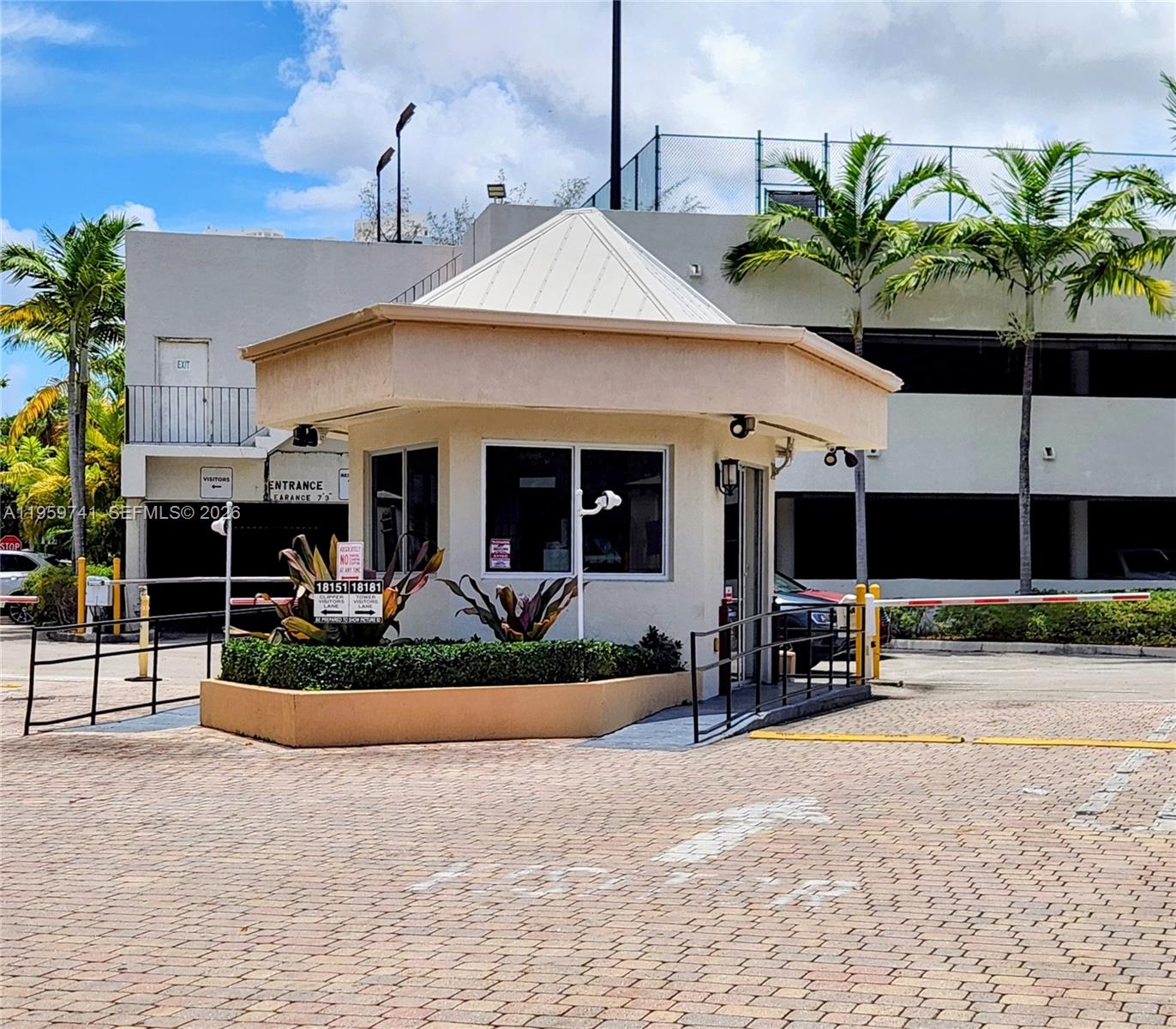 Photo of 18181 31st Ct  #2505, Aventura, Florida, 33160 - Guard house