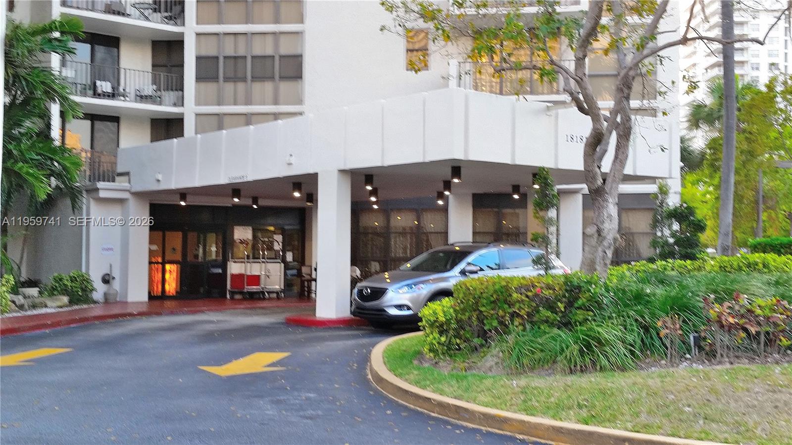 Photo of 18181 31st Ct  #2505, Aventura, Florida, 33160 - Porte Cochere