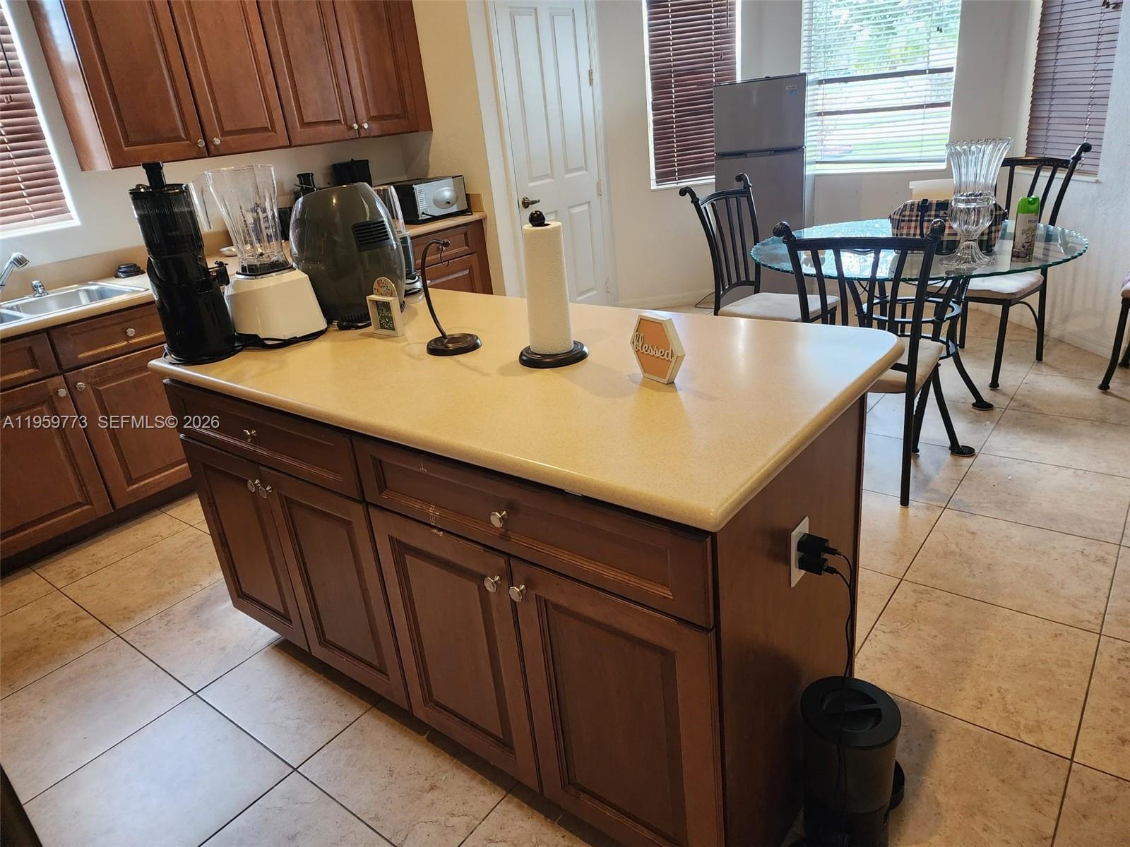 4155 4 / 3 2759 sq. ft. $ 2026-02-15 0 Photo