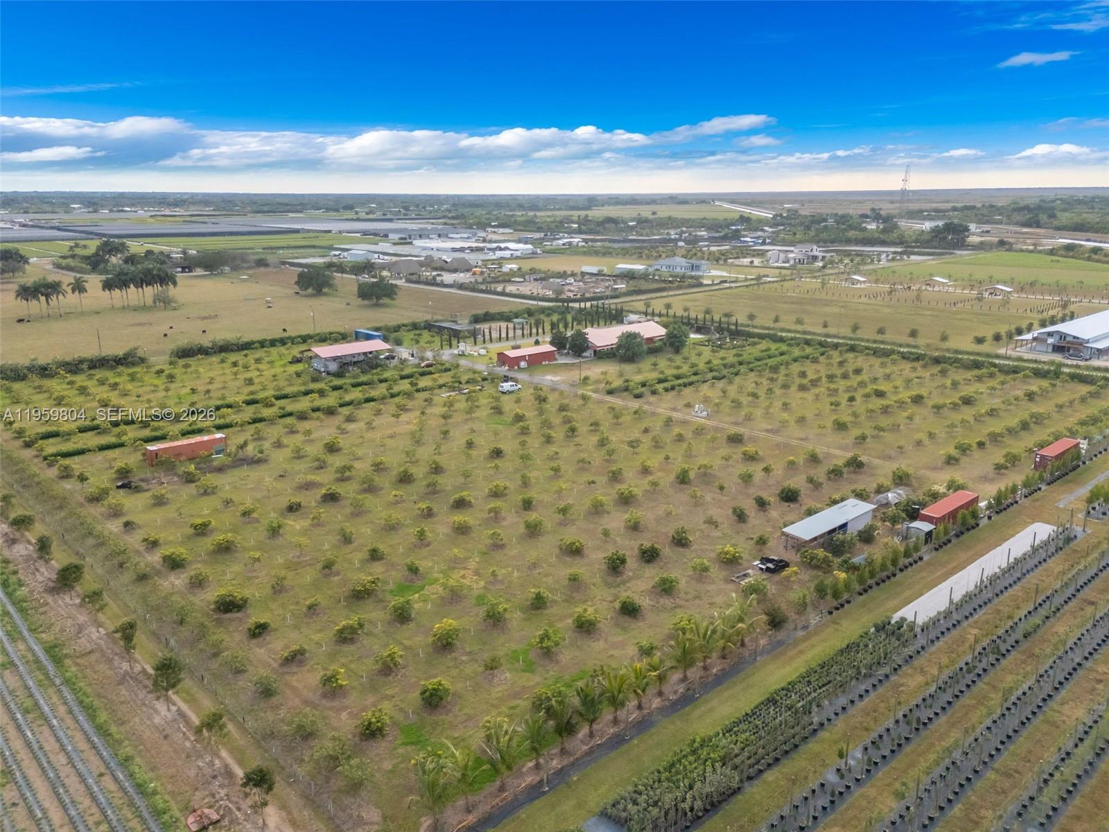 Ver detalles / sq. ft. $ 2026-02-05 0 foto