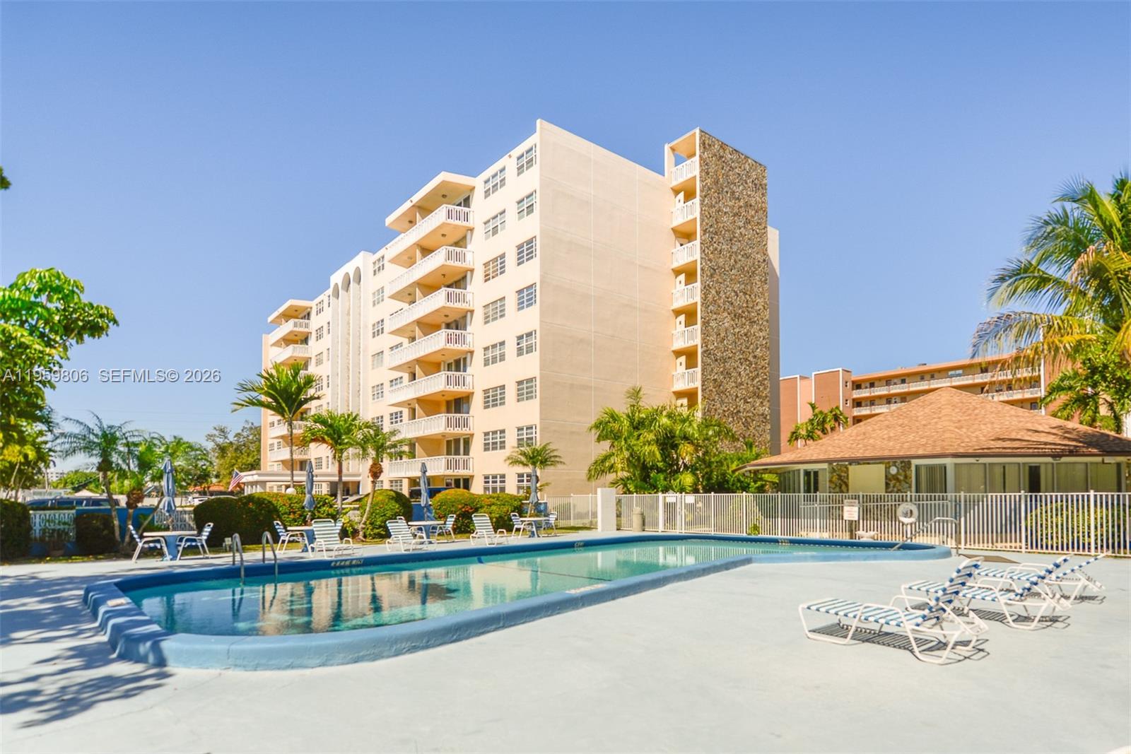 Photo of 400 12th Ave  #505, Hallandale Beach, Florida, 33009 - 