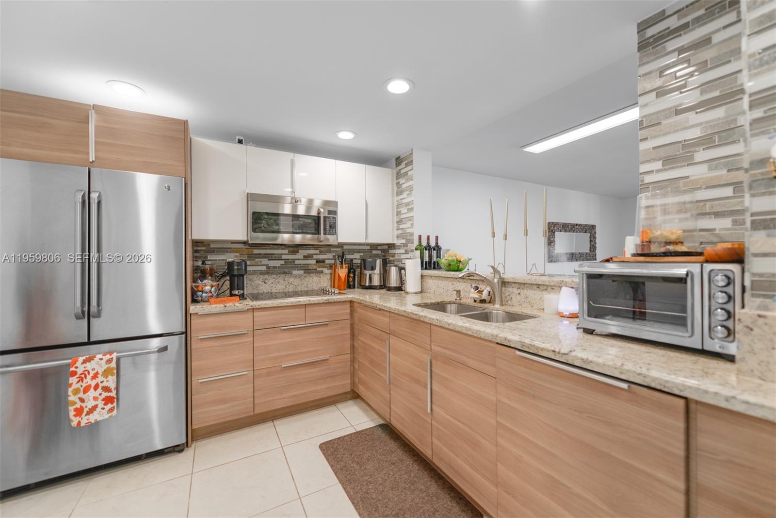 Photo of 400 12th Ave  #505, Hallandale Beach, Florida, 33009 - 