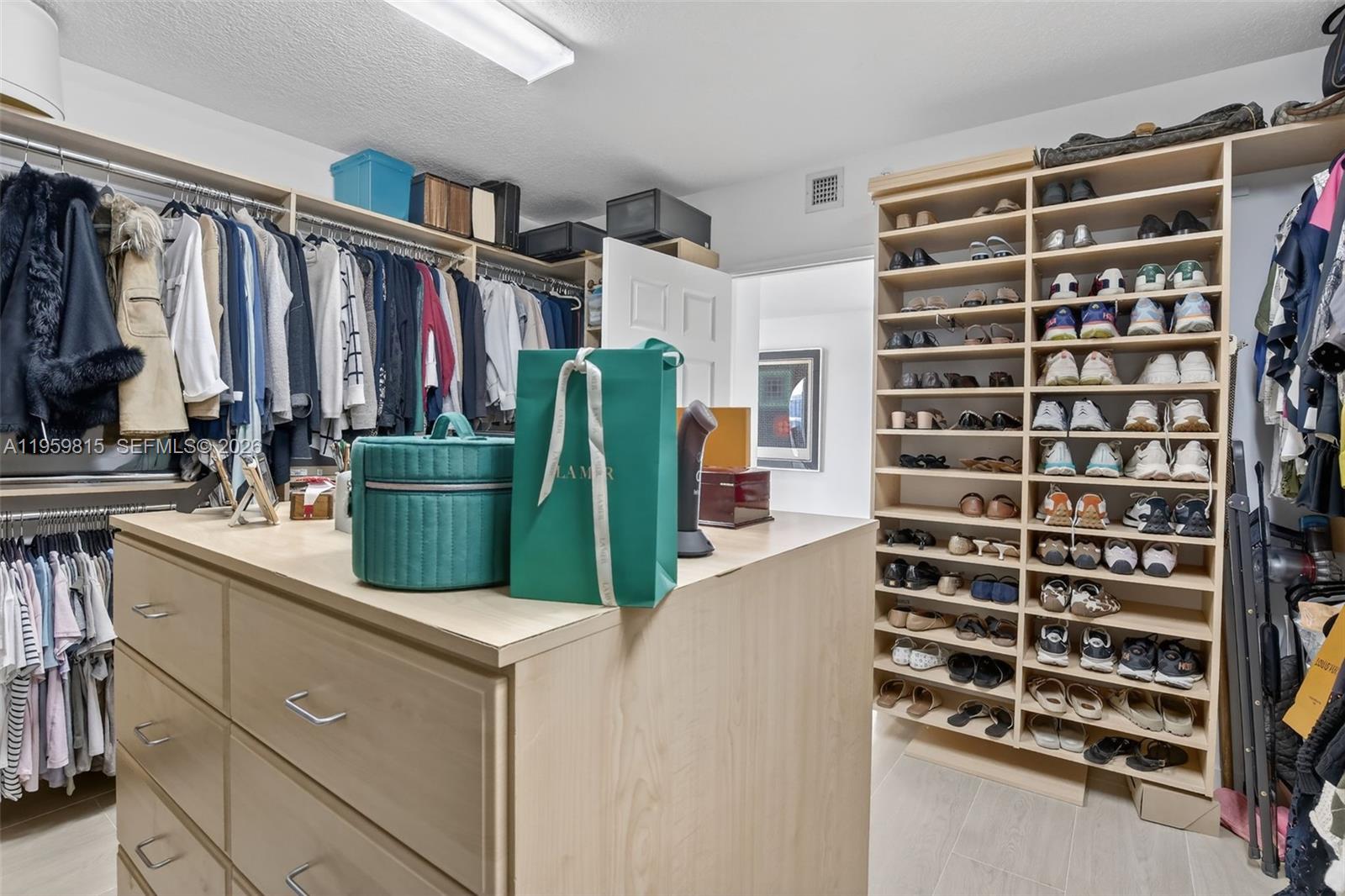 Photo of 3370 Hidden Bay Dr  #2715, Aventura, Florida, 33180 - 