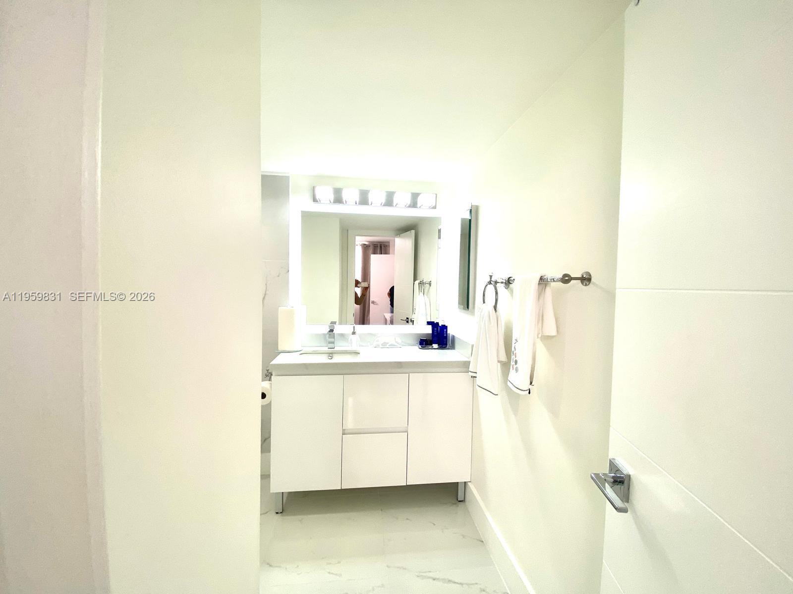 403 2 / 2 1232 sq. ft. $ 2026-02-05 0 Photo