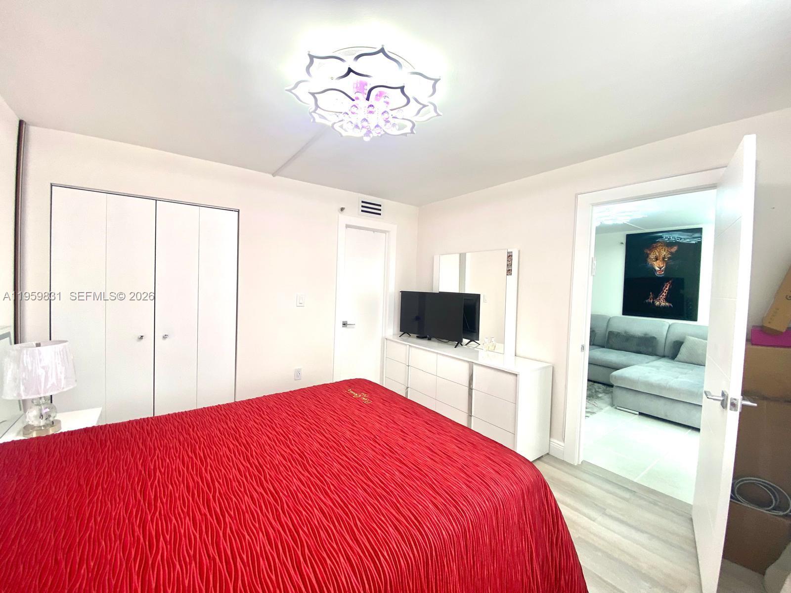 403 2 / 2 1232 sq. ft. $ 2026-02-05 0 Photo