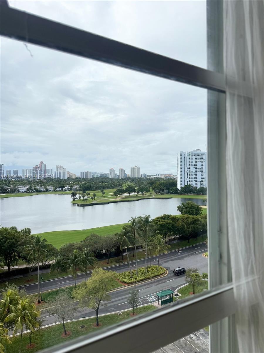 Photo of 3675 Country Club Dr  #1204, Aventura, Florida, 33180 - 