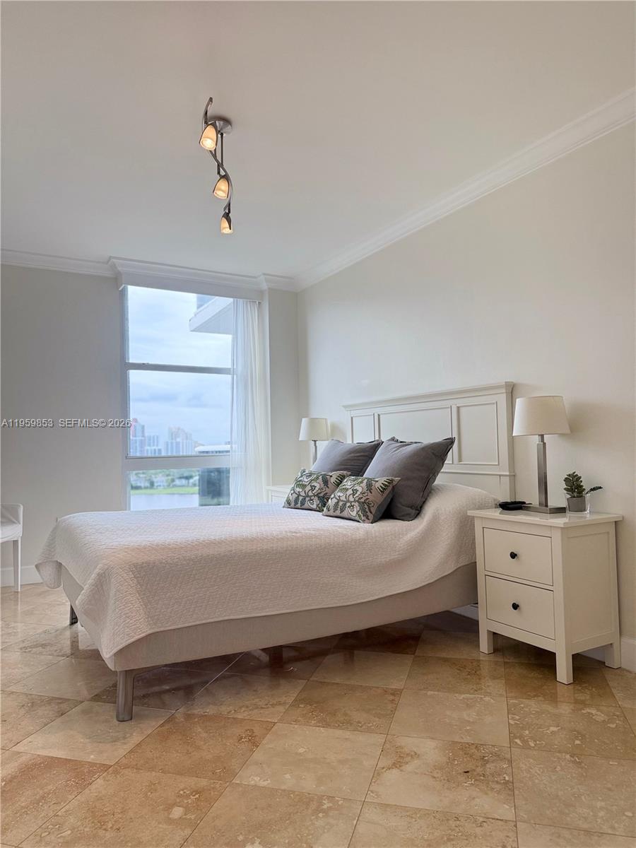 Photo of 3675 Country Club Dr  #1204, Aventura, Florida, 33180 - 