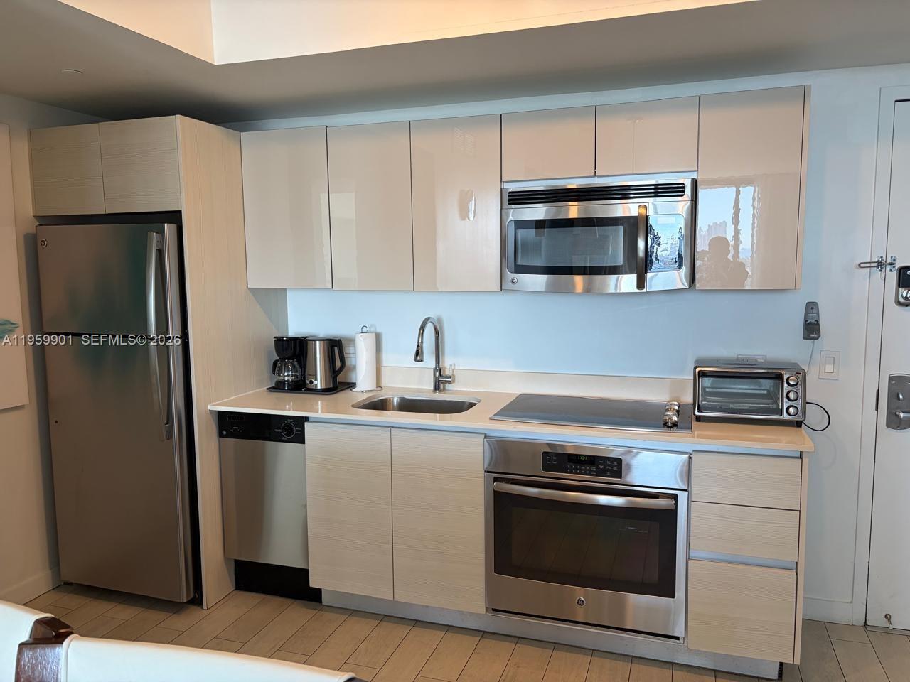 Photo of 2602 Hallandale Beach Blvd #R2709, Hallandale Beach, Florida, 33009 -