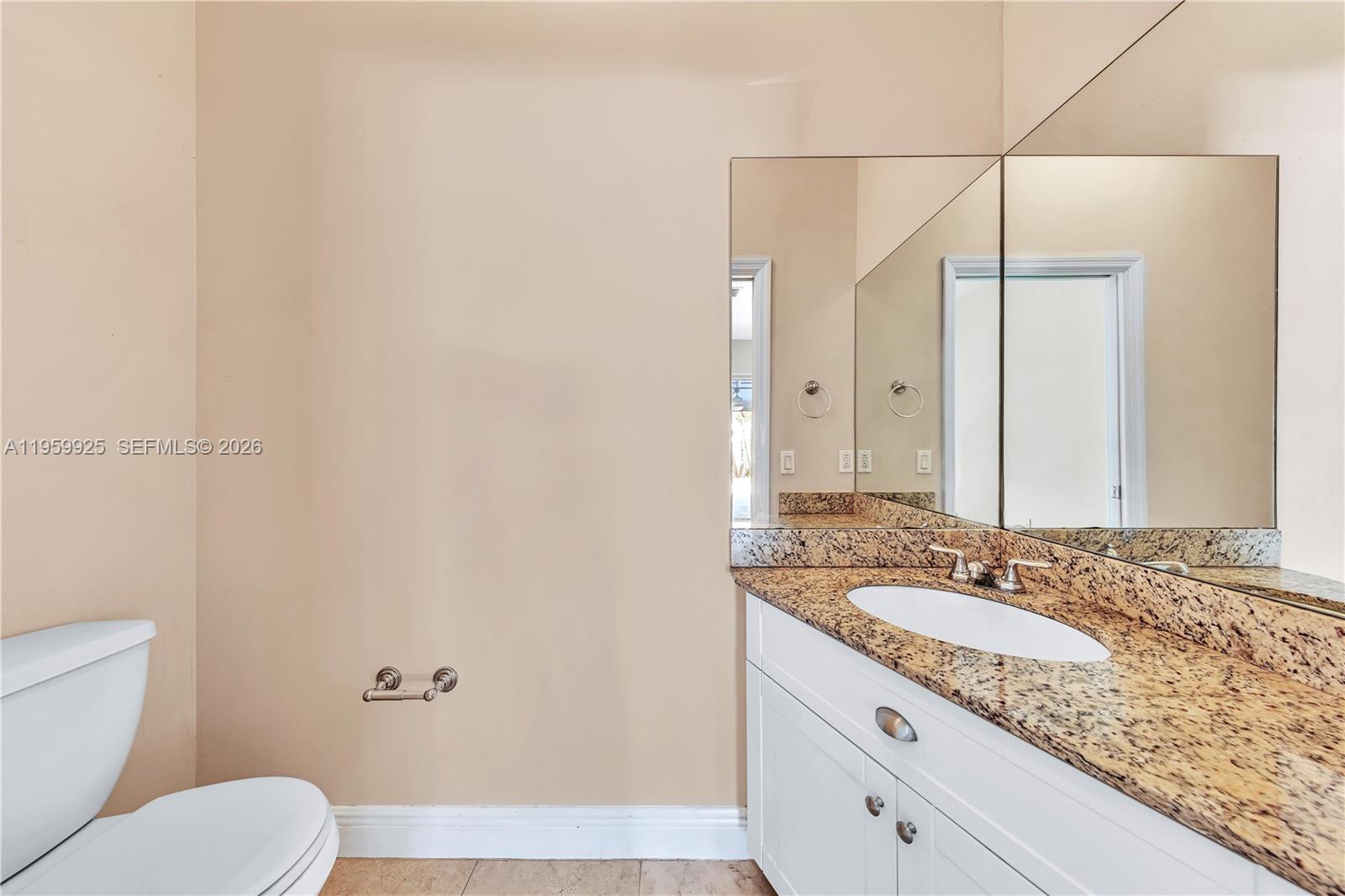   /  4572 кв.футов $ 2026-02-05 0 Фото