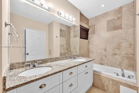   /  4572 кв.футов $ 2026-02-05 0 Фото