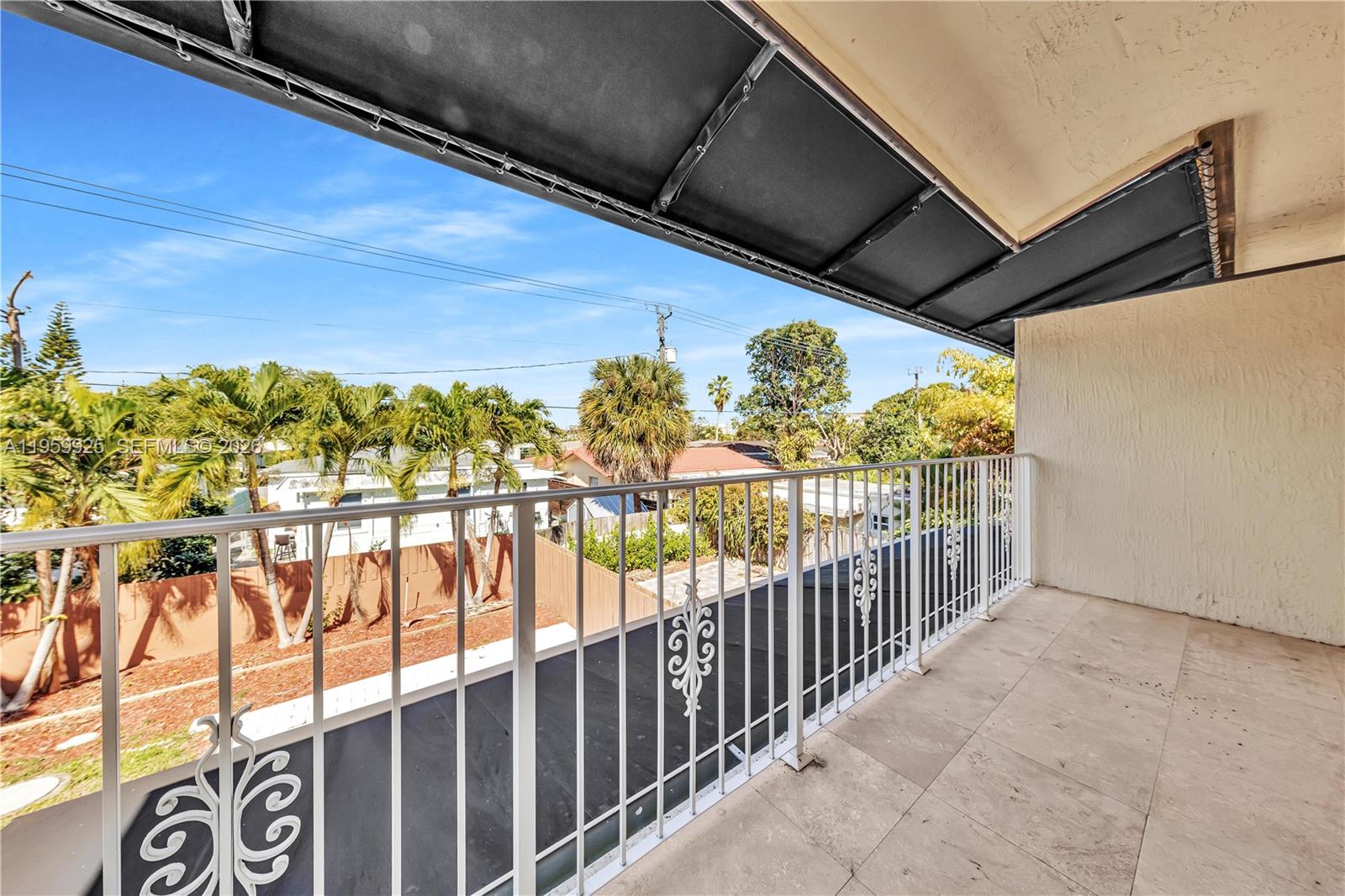   /  4572 кв.футов $ 2026-02-05 0 Фото