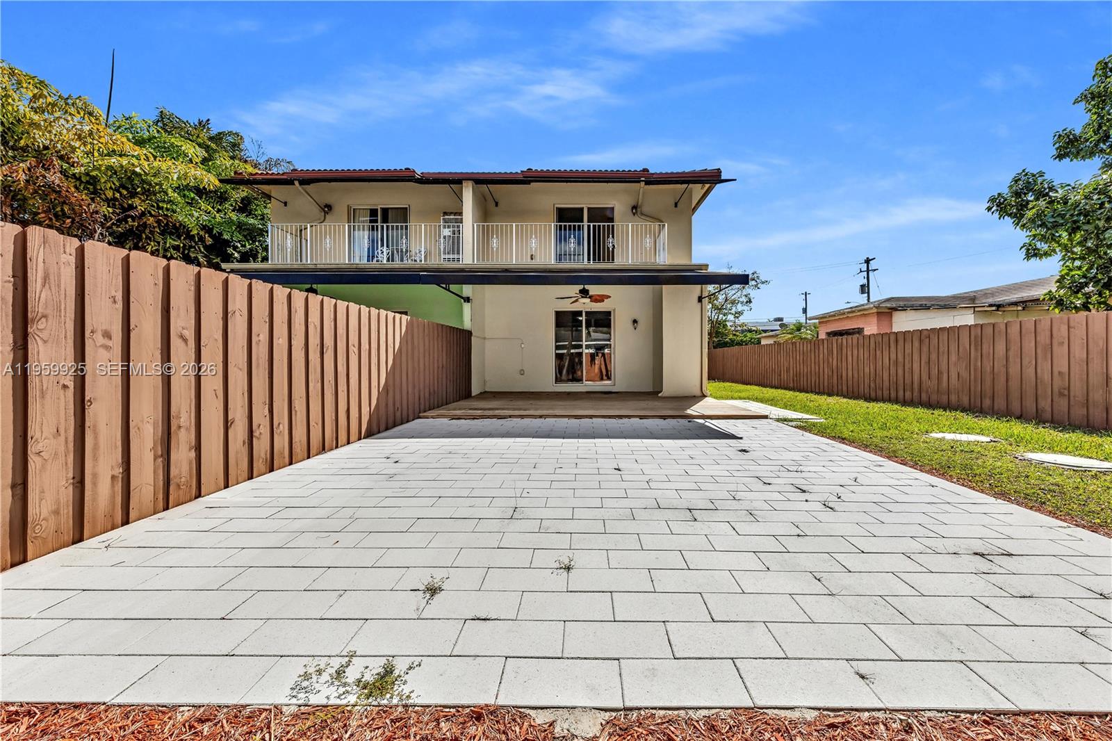   /  4572 кв.футов $ 2026-02-05 0 Фото