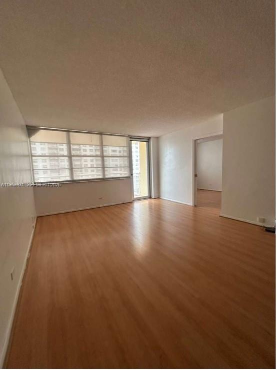 See details 609 2 / 2 1087 sq. ft. $ 2026-02-05 0 Photo