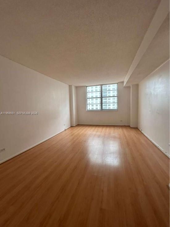 See details 609 2 / 2 1087 sq. ft. $ 2026-02-05 0 Photo