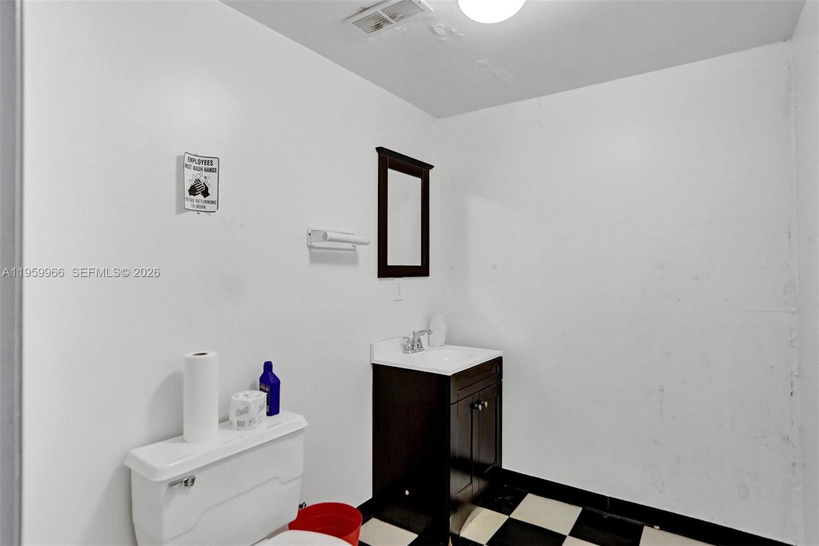   /   sq. ft. $ 2026-02-05 0 Photo