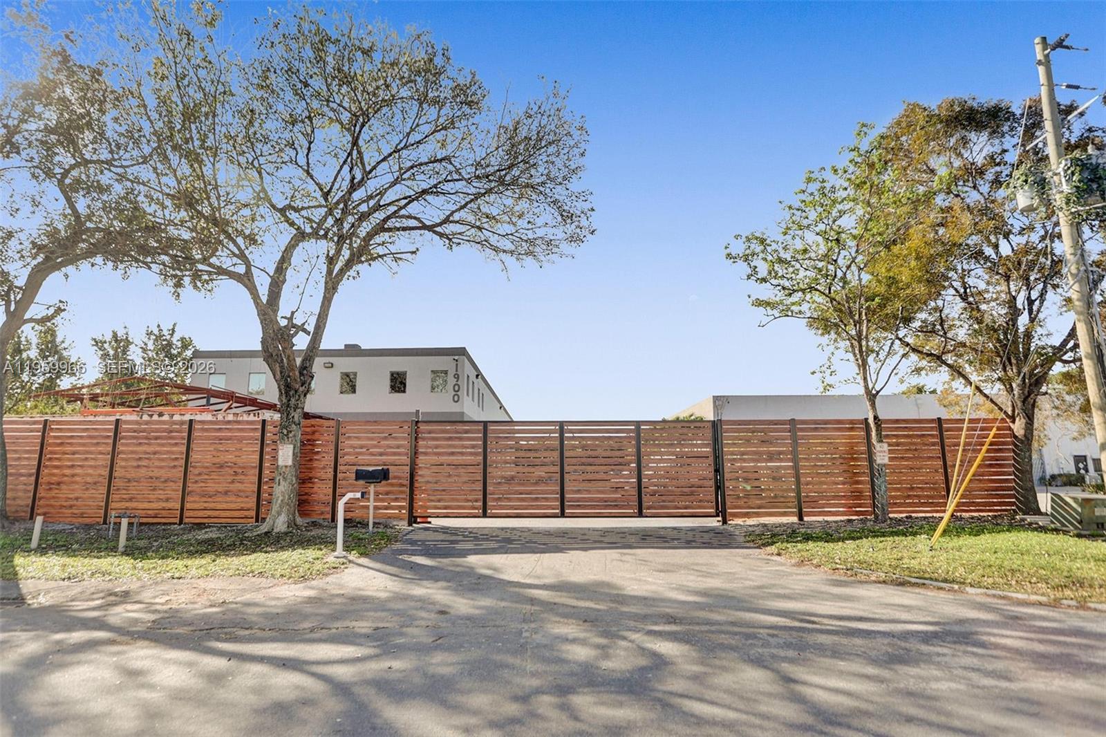   /   sq. ft. $ 2026-02-05 0 Photo