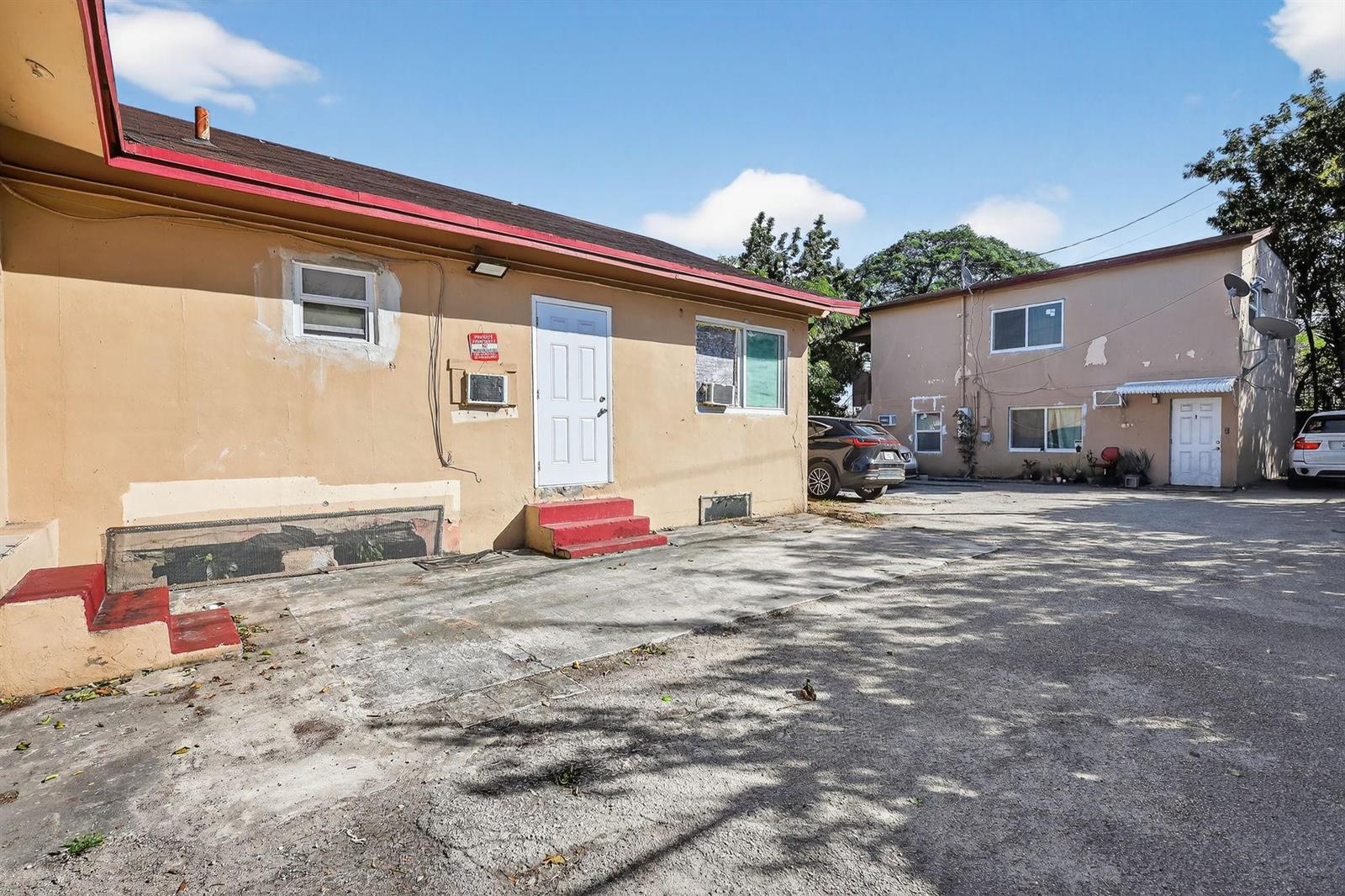 Ver detalles / 0 2822 sq. ft. $ 2026-04-13 0 foto