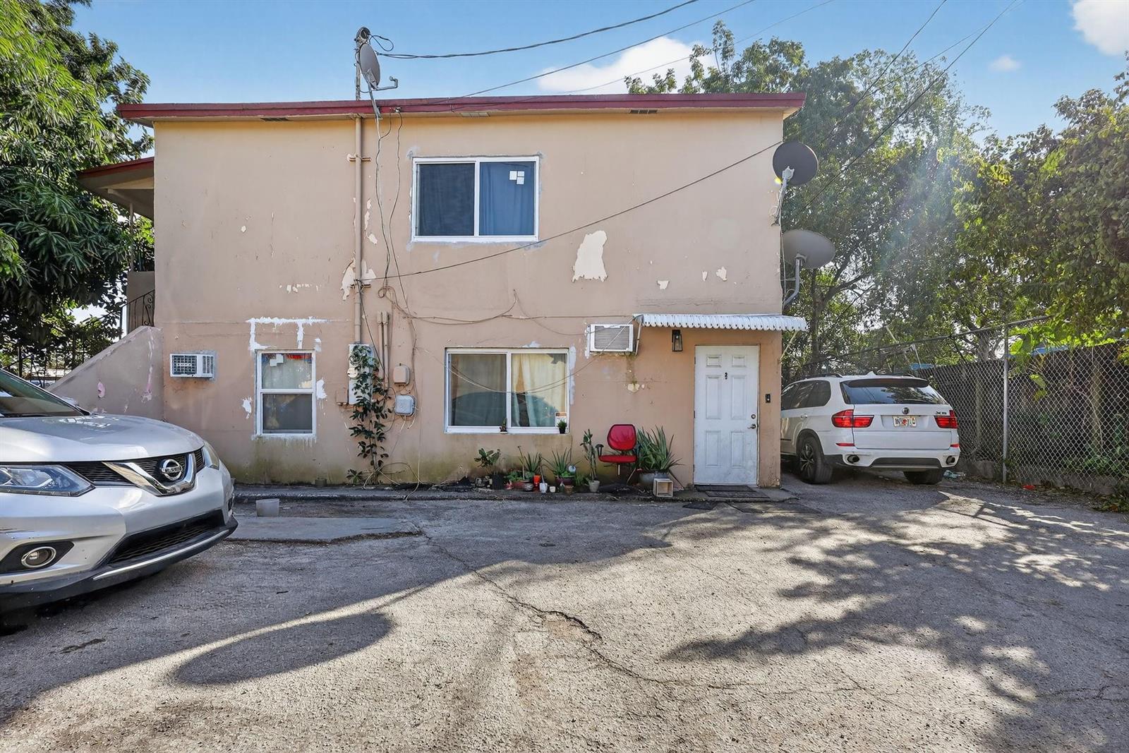 Ver detalles / 0 2822 sq. ft. $ 2026-04-13 0 foto