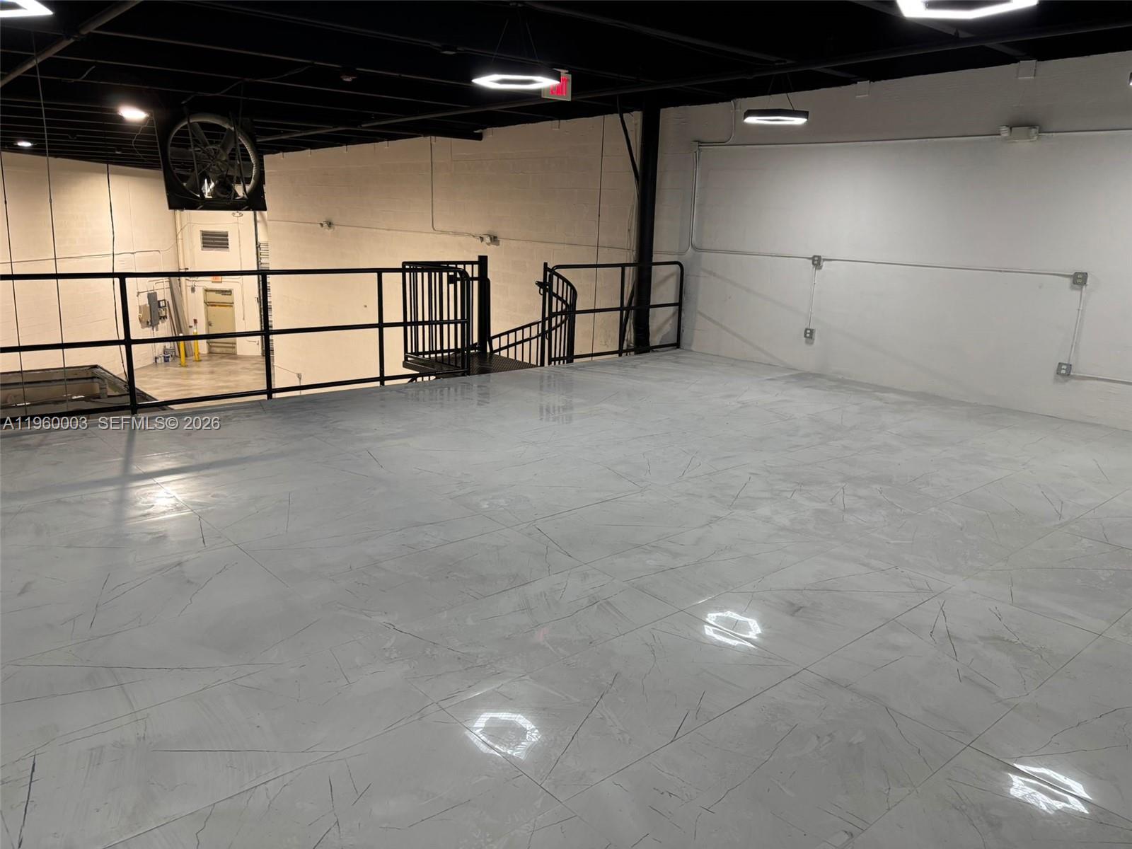 178  /   sq. ft. $ 2026-02-05 0 Photo