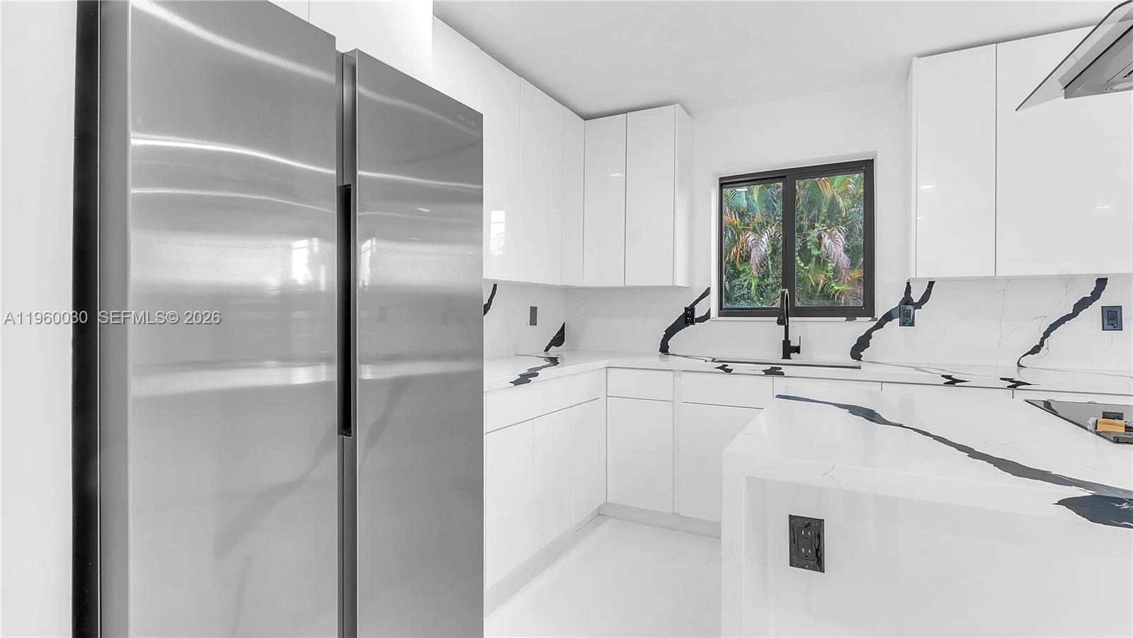 3810 3 / 2 1566 sq. ft. $ 2026-02-05 0 foto