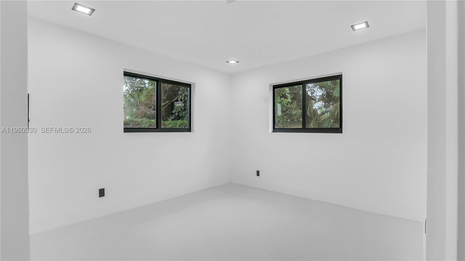 3810 3 / 2 1566 sq. ft. $ 2026-02-05 0 foto