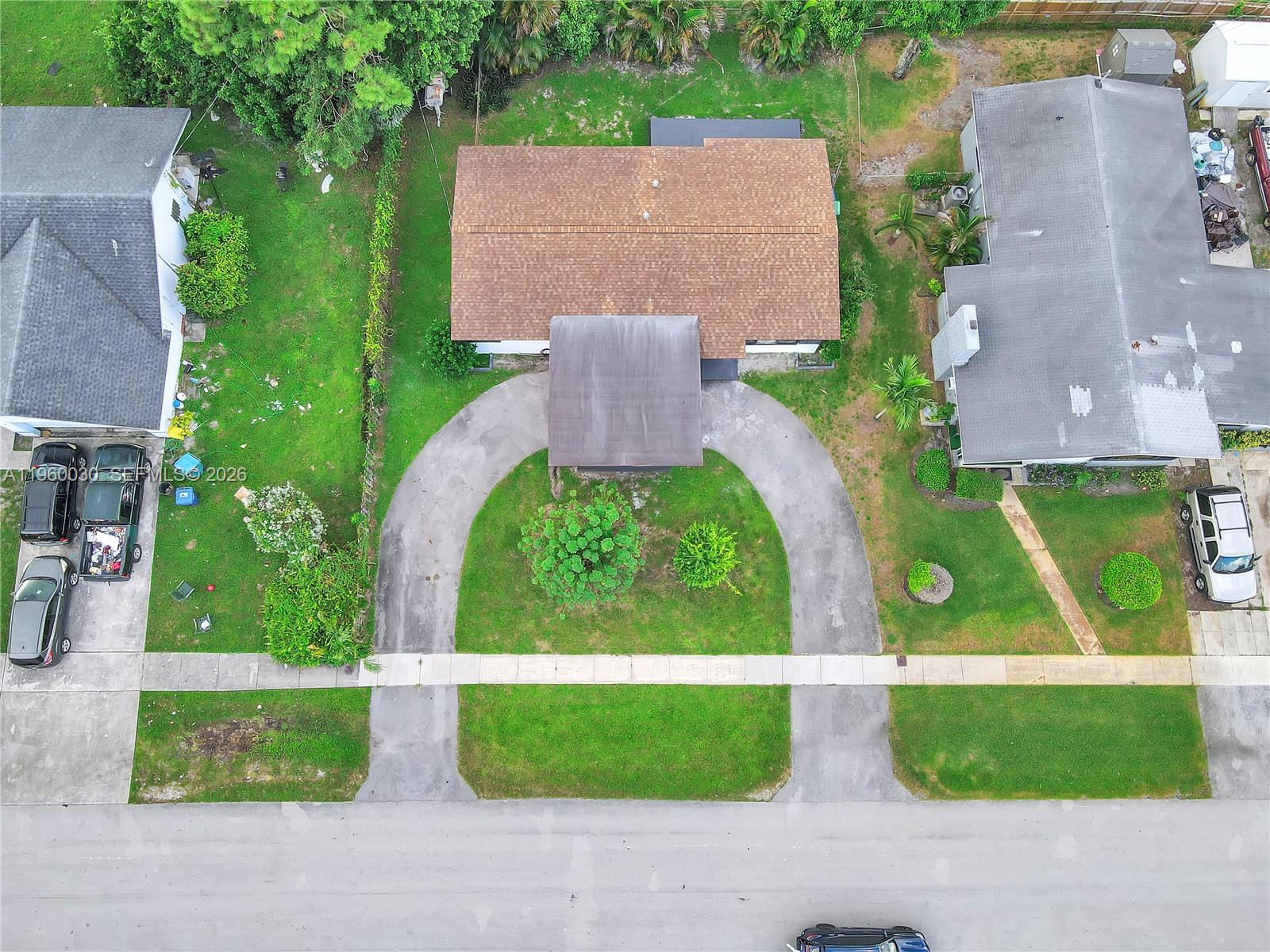 3810 3 / 2 1566 sq. ft. $ 2026-02-05 0 foto