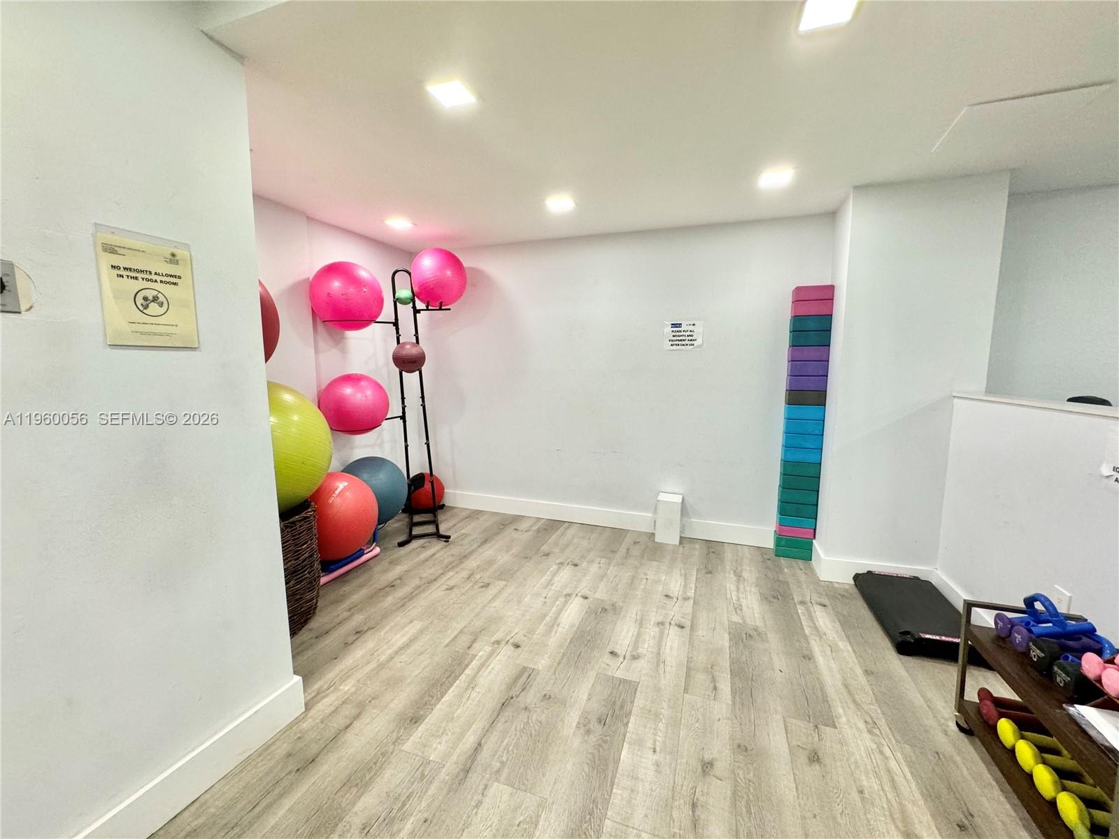 507 2 / 2 1070 sq. ft. $ 2026-02-05 0 Photo