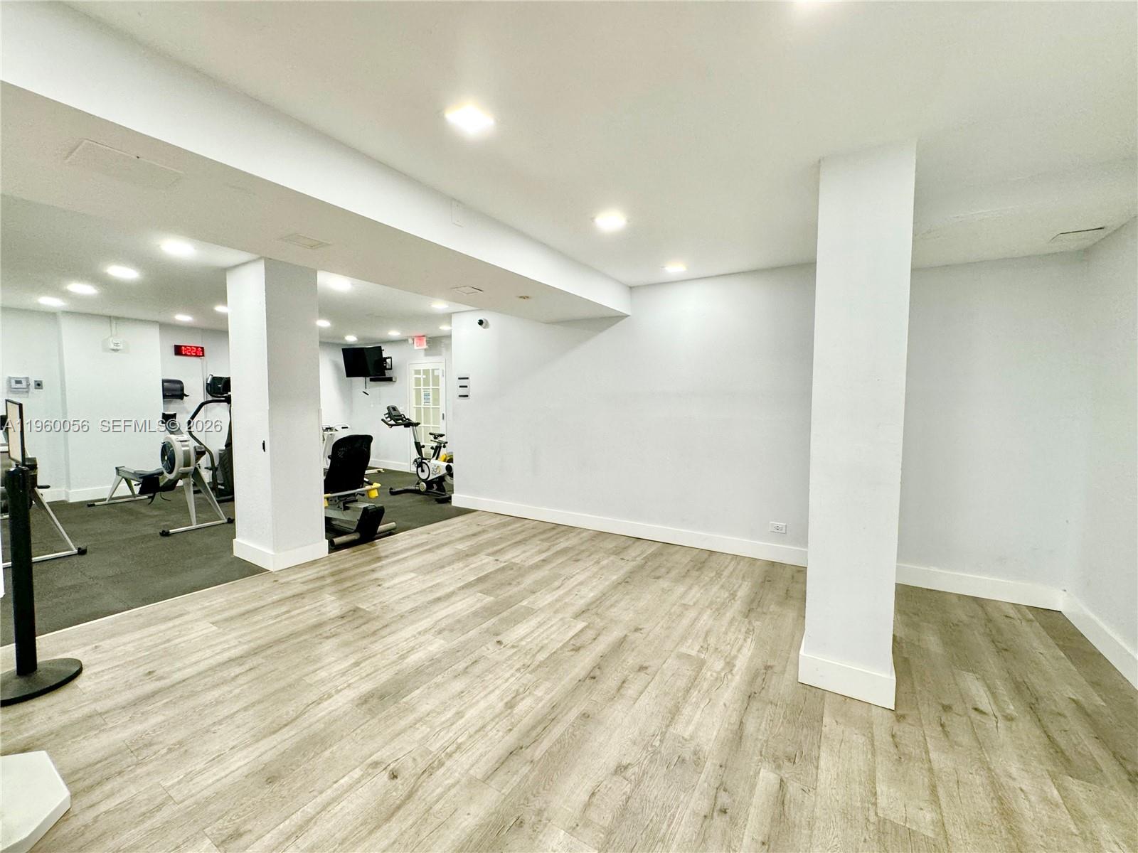 507 2 / 2 1070 sq. ft. $ 2026-02-05 0 Photo