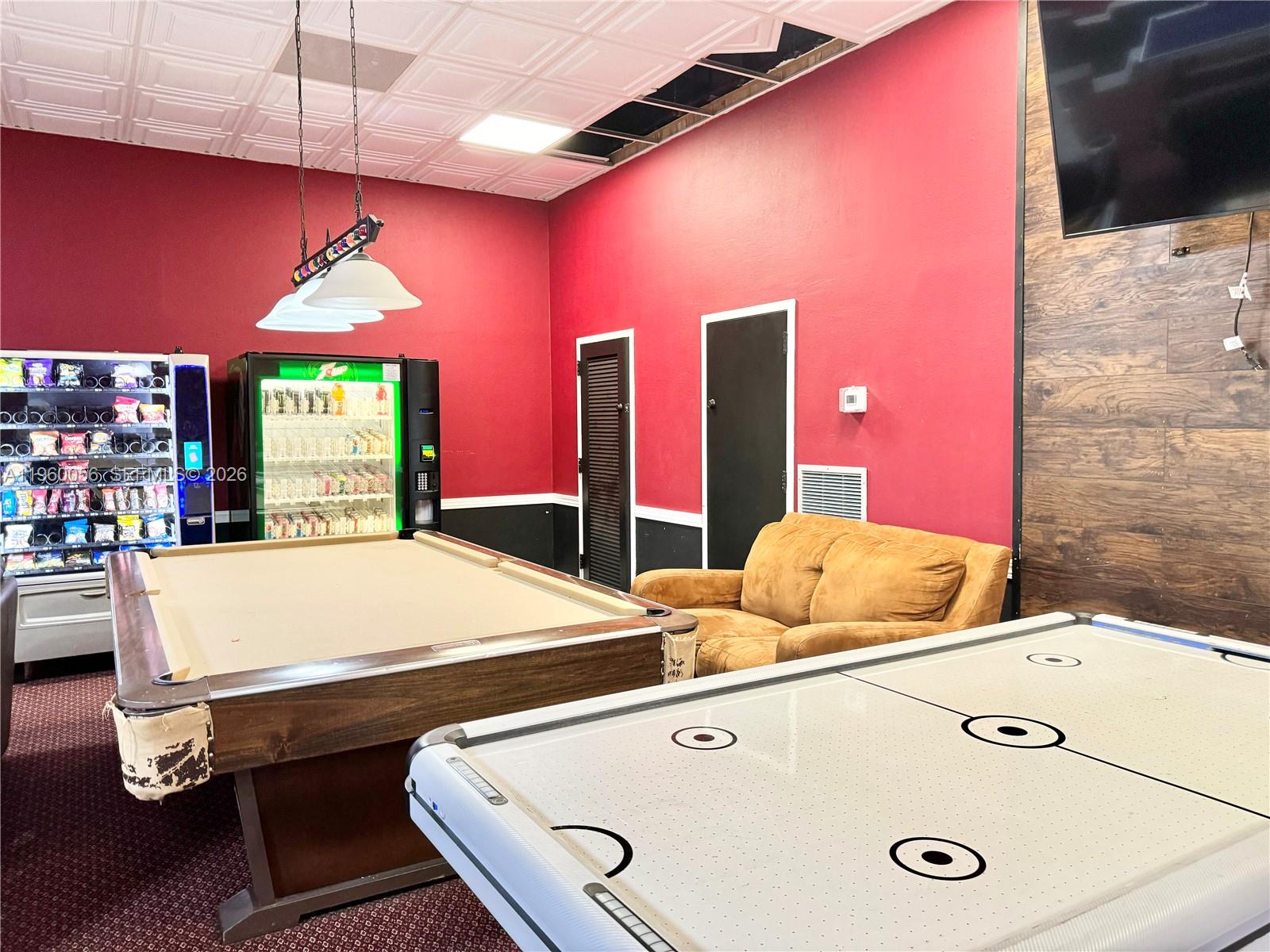 507 2 / 2 1070 sq. ft. $ 2026-02-05 0 Photo