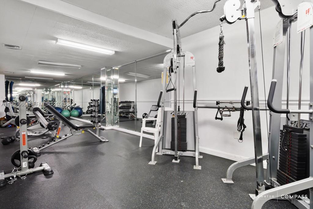 PHN 1 / 2 870 sq. ft. $ 2026-02-05 0 Photo